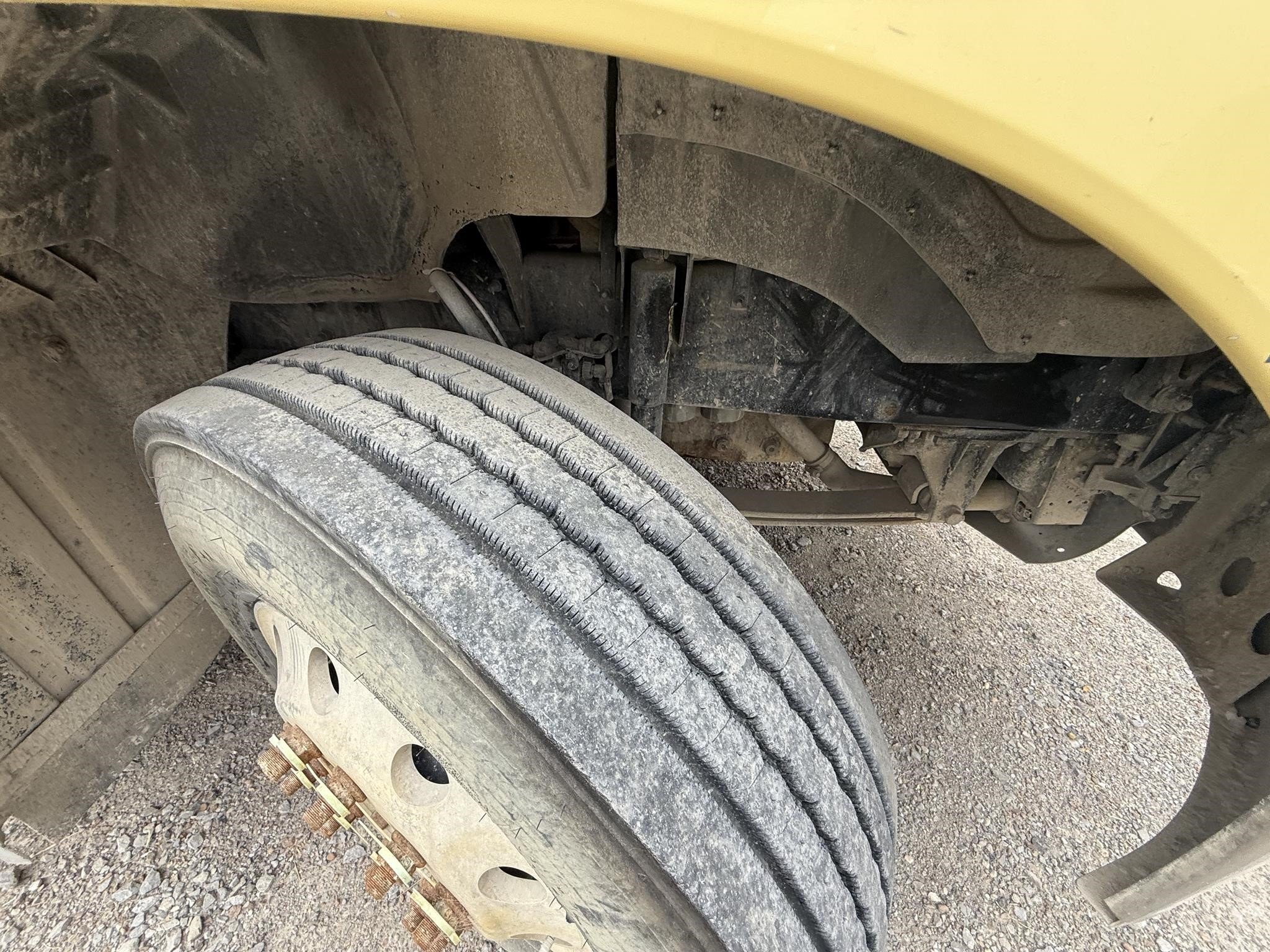 2018 Mack PINNACLE CXU613 Semi Trucks/Trailer