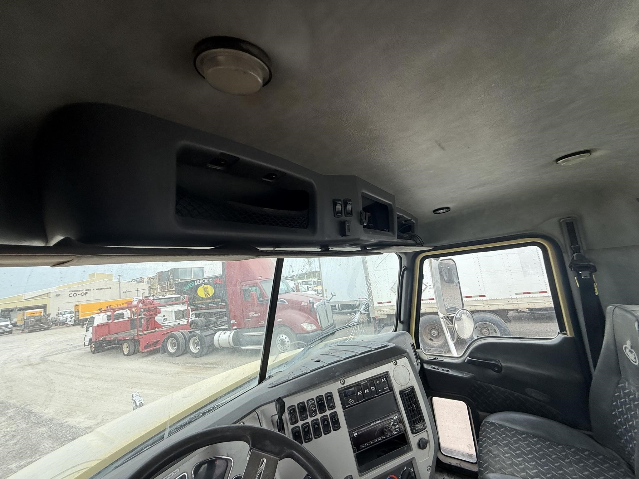 2018 Mack PINNACLE CXU613 Semi Trucks/Trailer