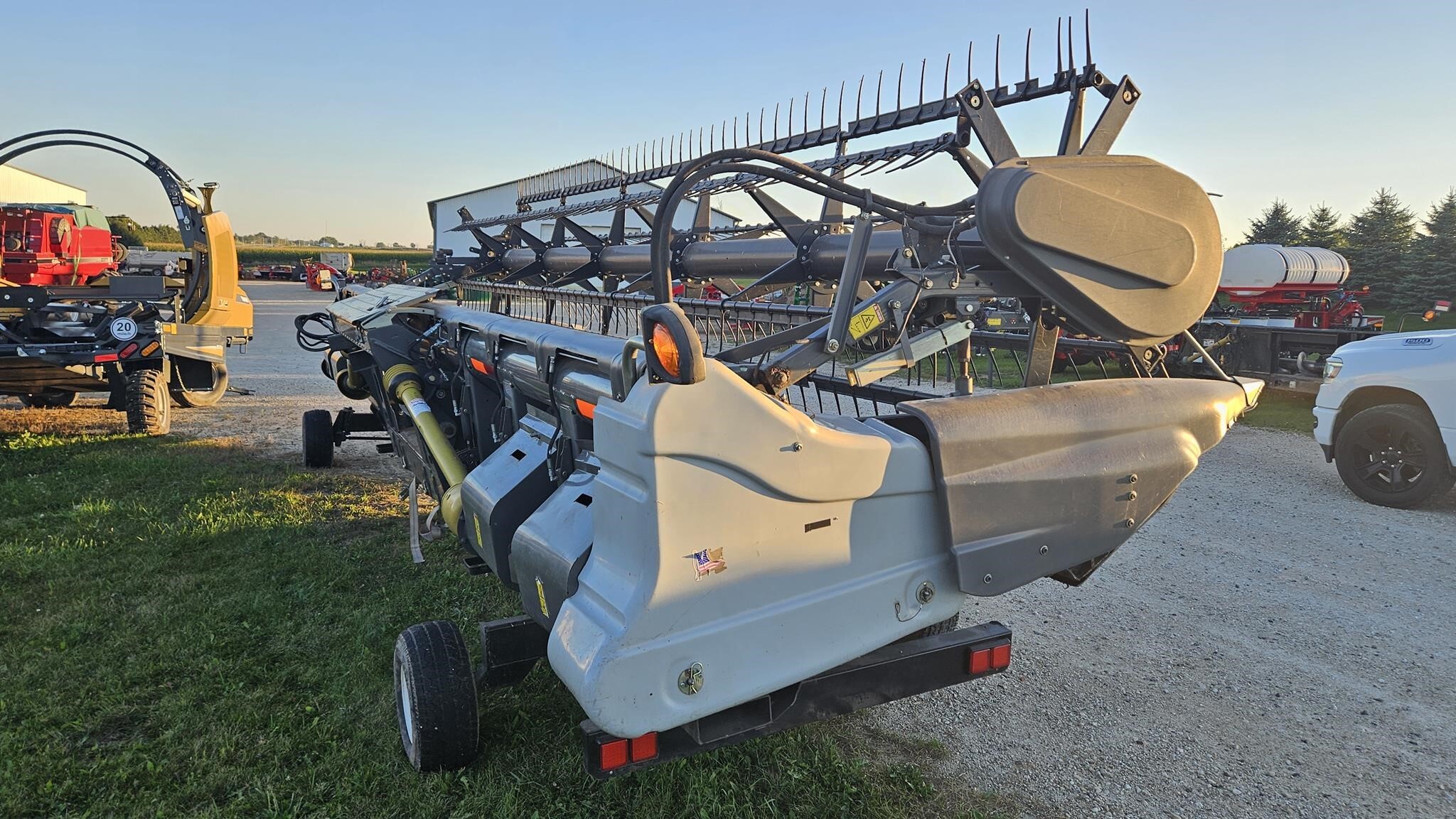 2012 Gleaner 9250 Platform