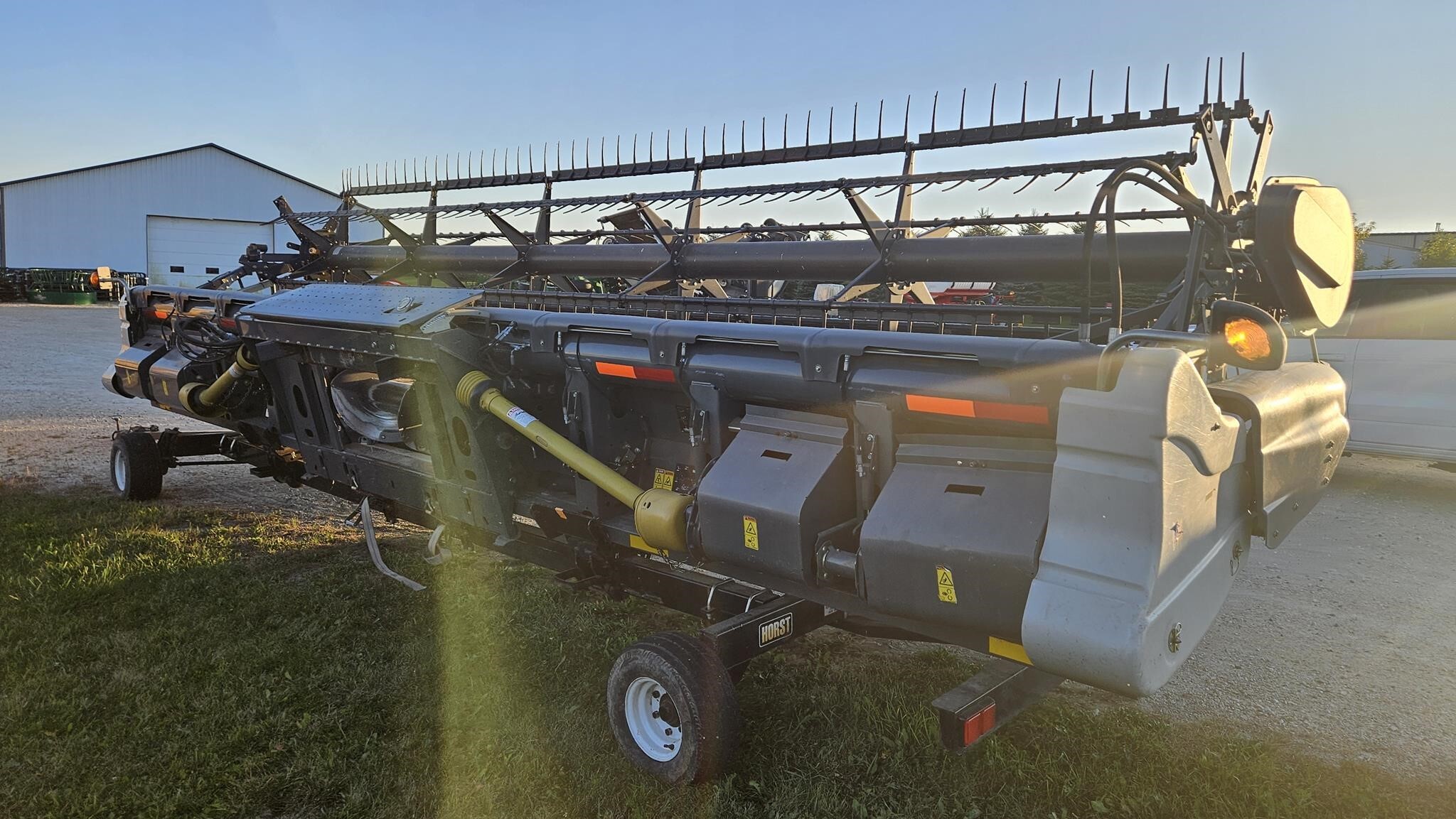2012 Gleaner 9250 Platform