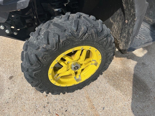 2021 John Deere XUV 835M ATVs and Utility Vehicle