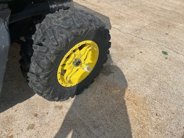 2021 John Deere XUV 835M ATVs and Utility Vehicle