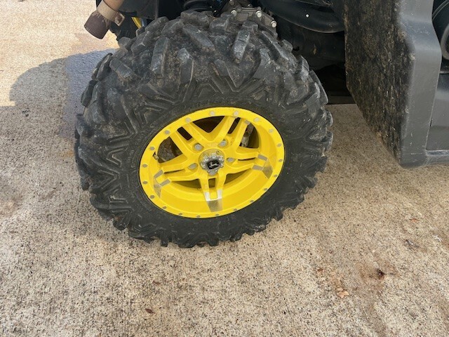 2021 John Deere XUV 835M ATVs and Utility Vehicle