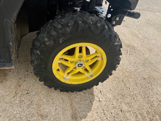 2021 John Deere XUV 835M ATVs and Utility Vehicle