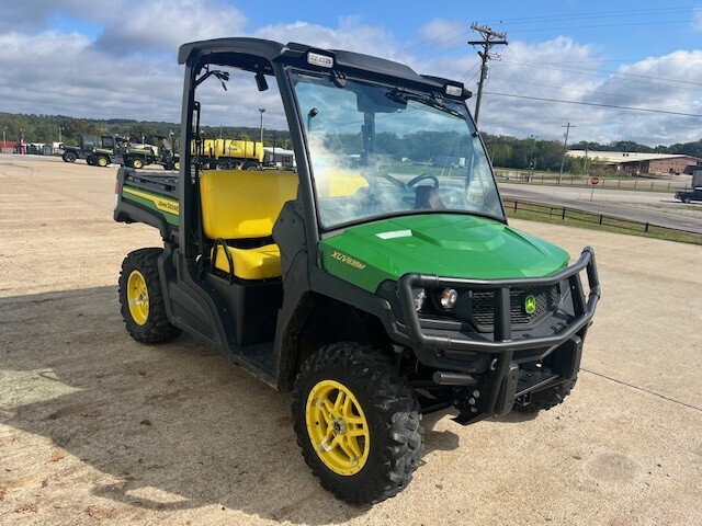 2021 John Deere XUV 835M ATVs and Utility Vehicle