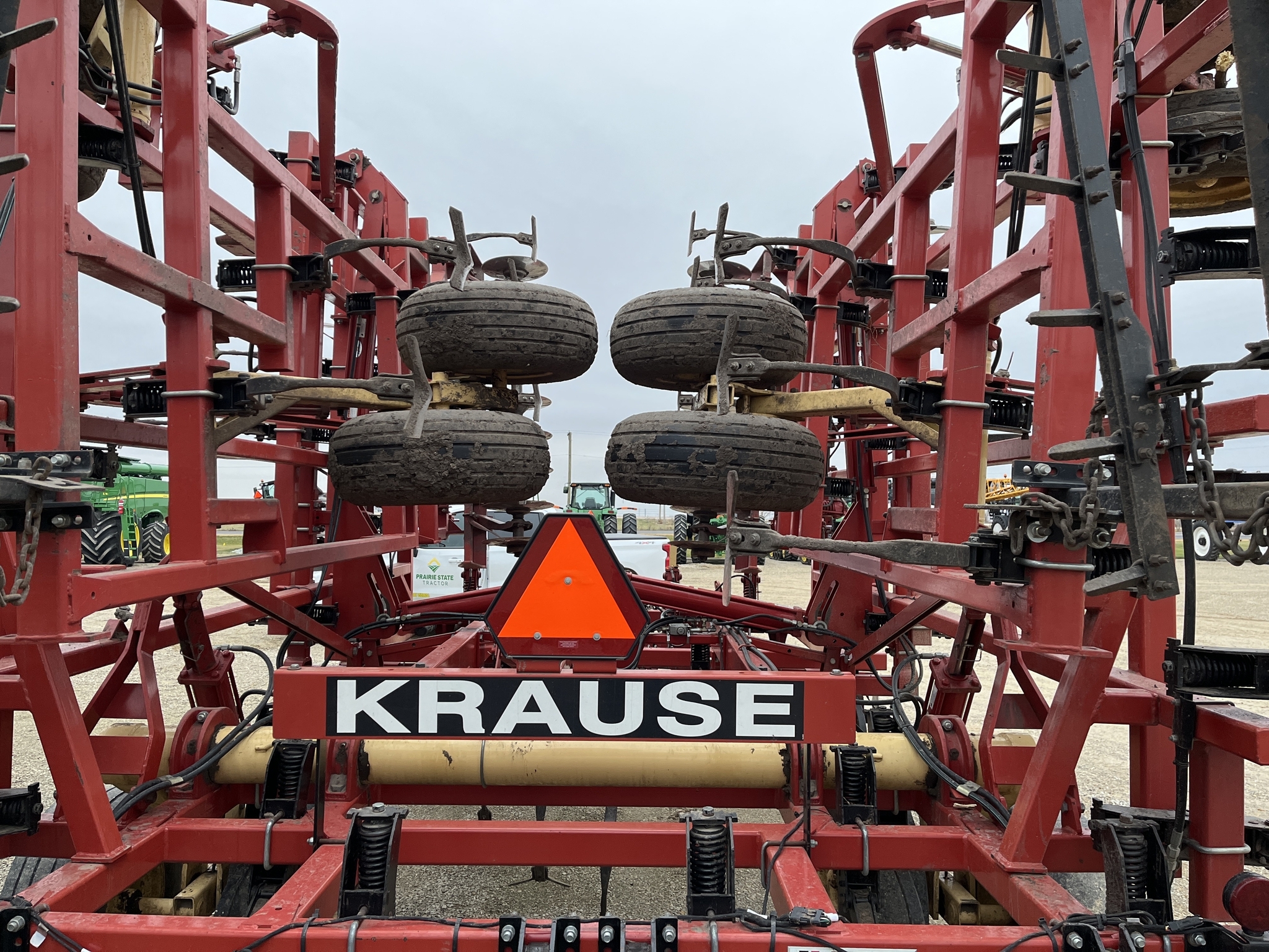 2008 Krause Landsman TL6200 Soil Finisher