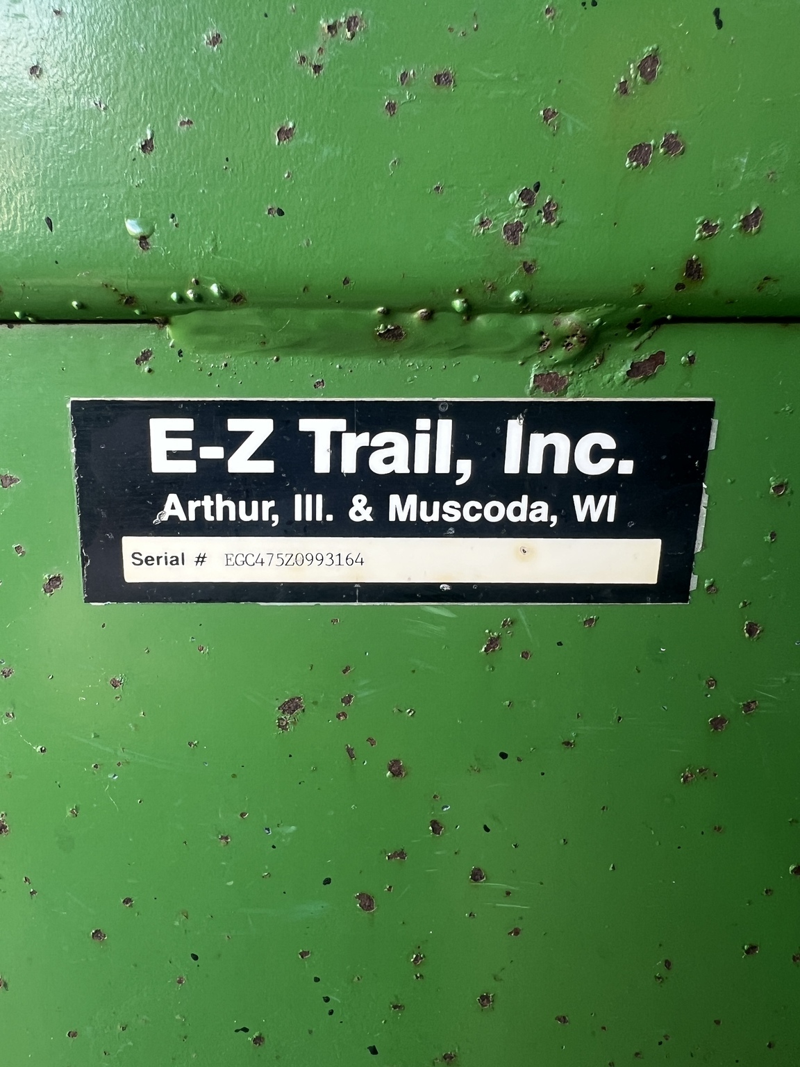  E-Z Trail 475 Grain Cart