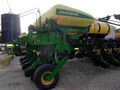 2004 John Deere 1770 Planter