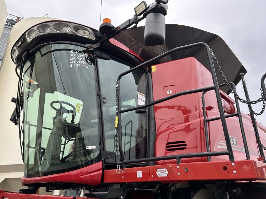 2019 Case IH 9250 Combine