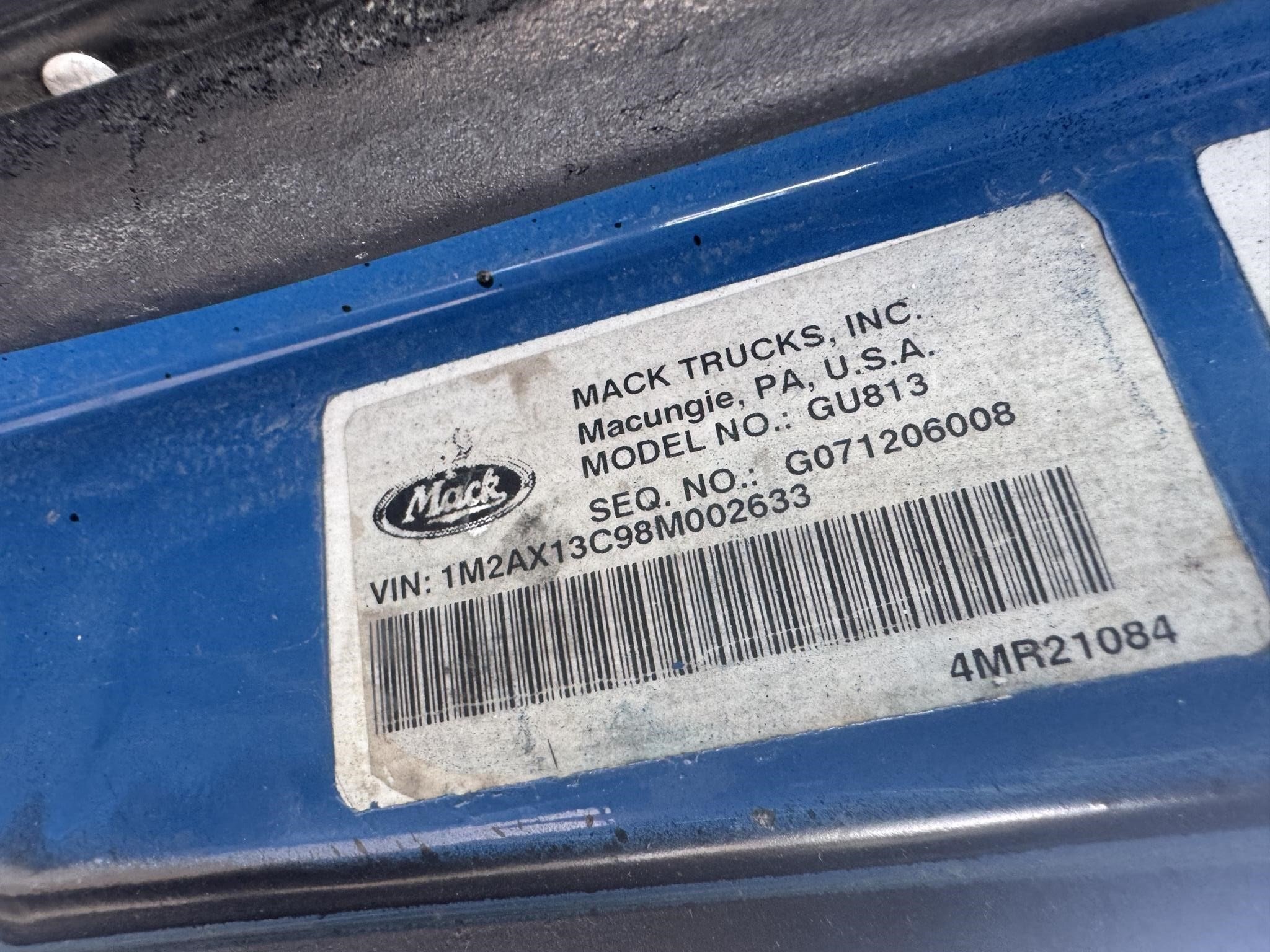 2008 Mack GRANITE GU813 Semi Trucks/Trailer