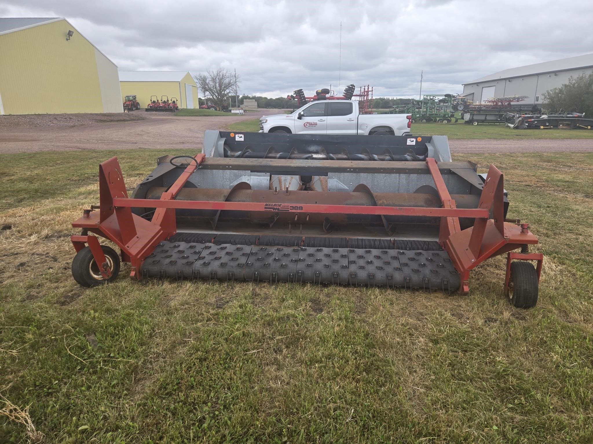 1988 Gleaner 313 Platform