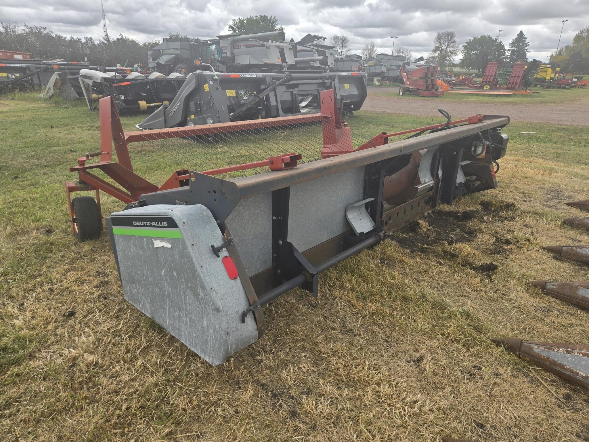 1988 Gleaner 313 Platform