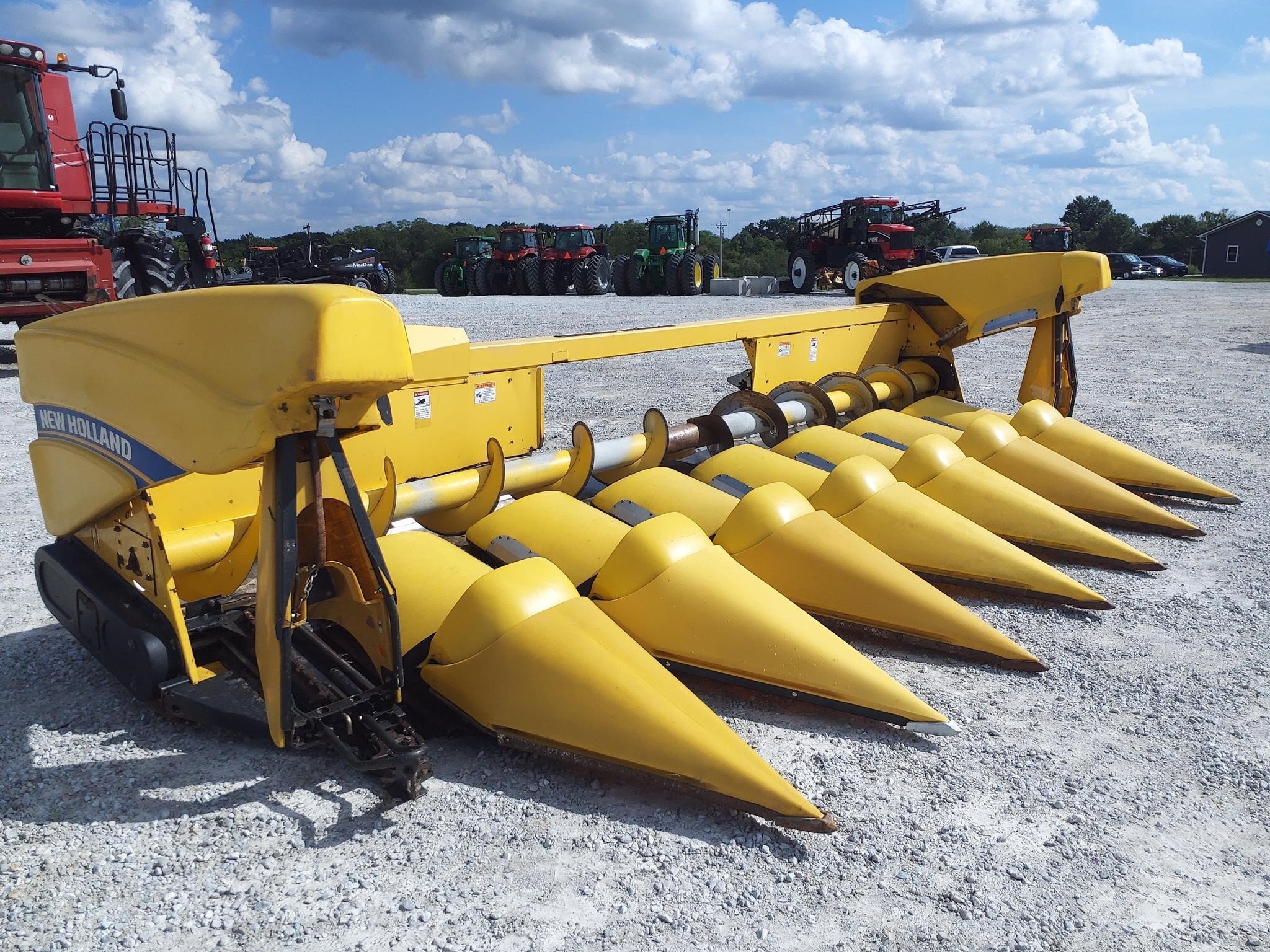 2012 New Holland 98D Corn Head