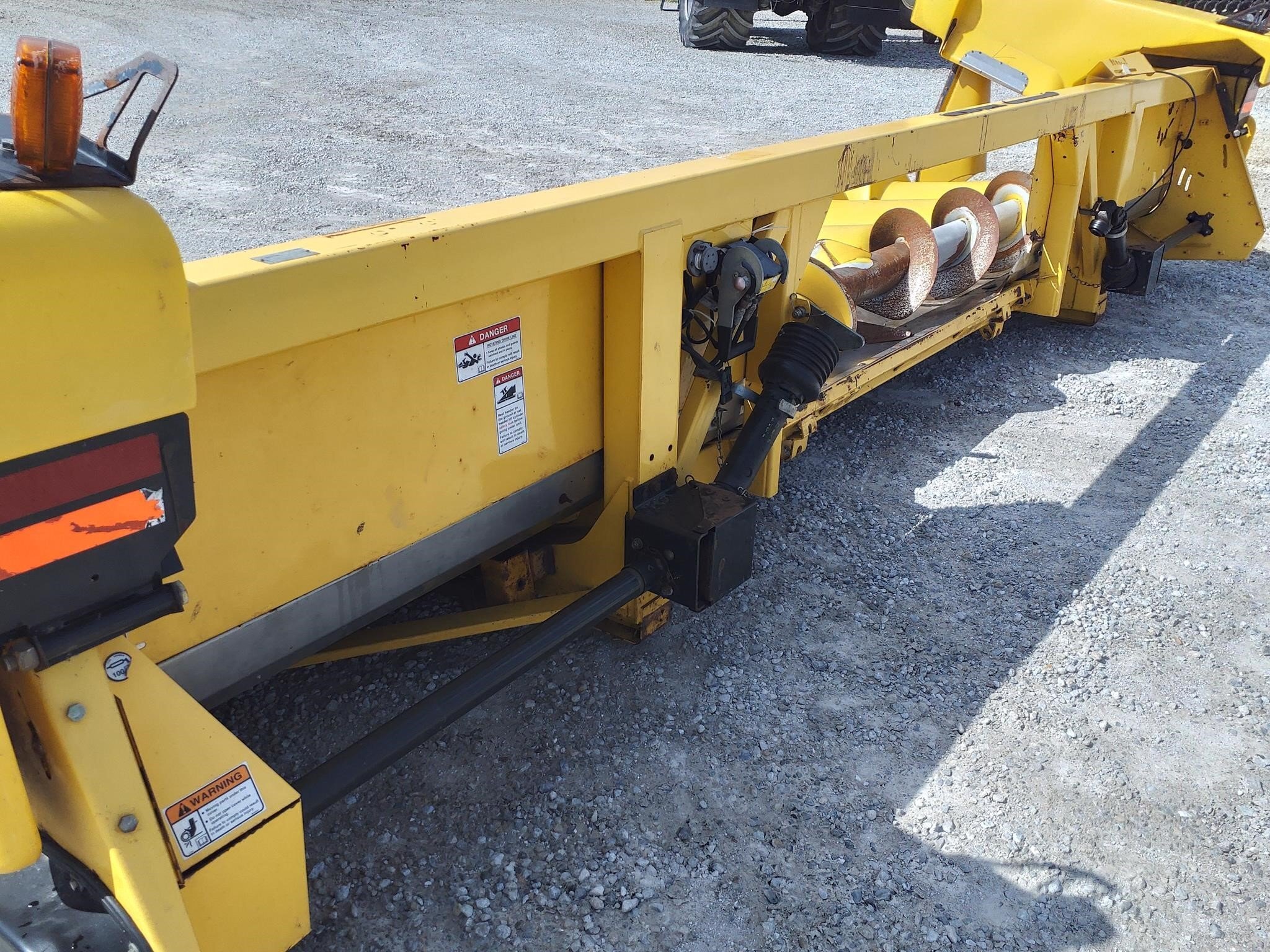 2012 New Holland 98D Corn Head