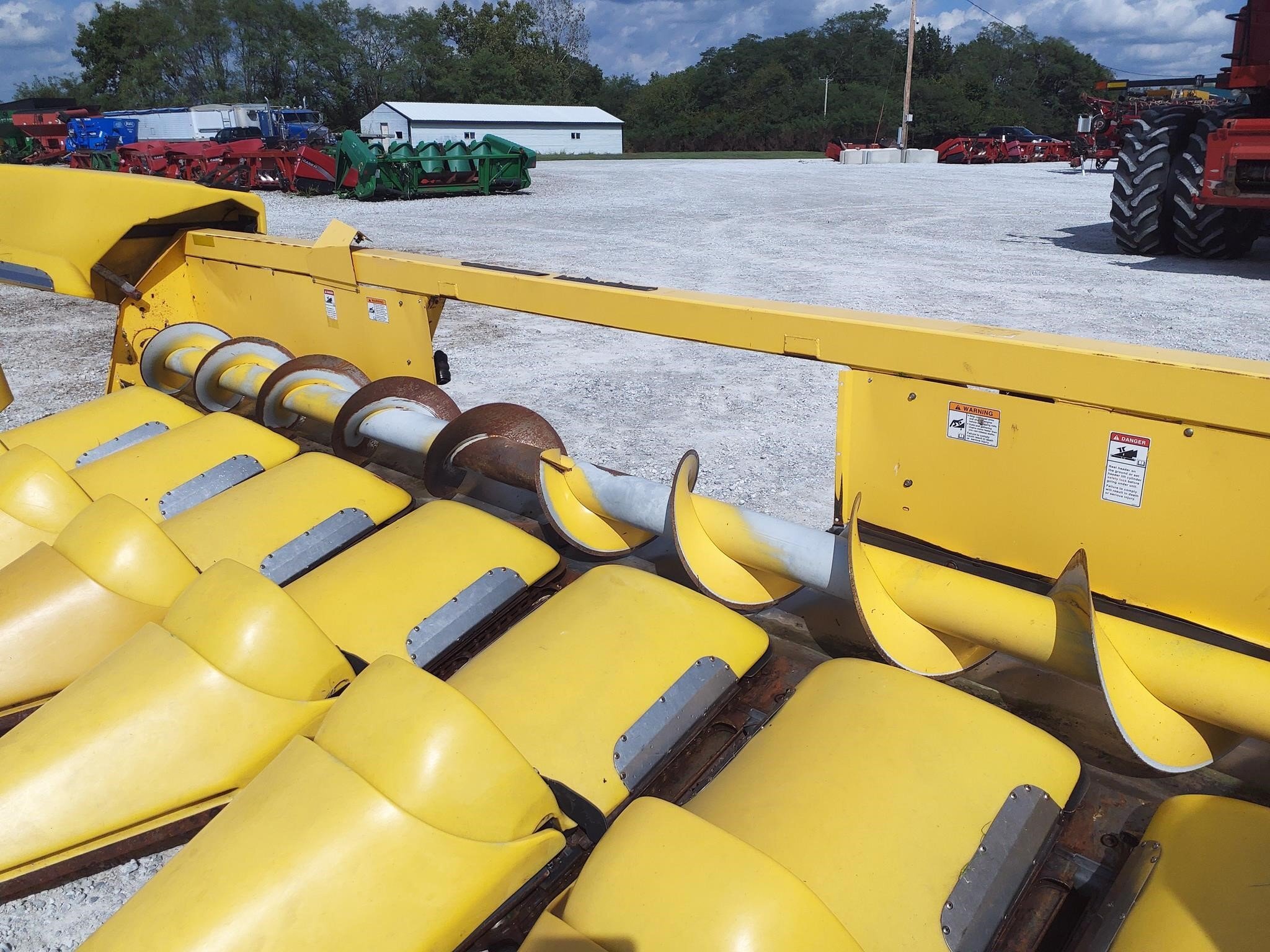 2012 New Holland 98D Corn Head