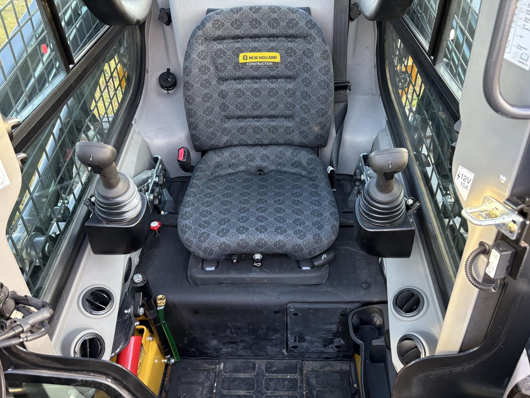 2023 New Holland L320 Skid Steer