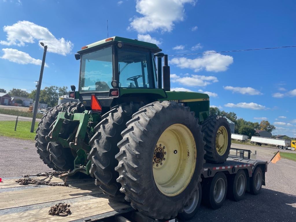1990 John Deere 4755 Tractor