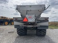 2022 John Deere 800R Self-Propelled Fertilizer Spreader
