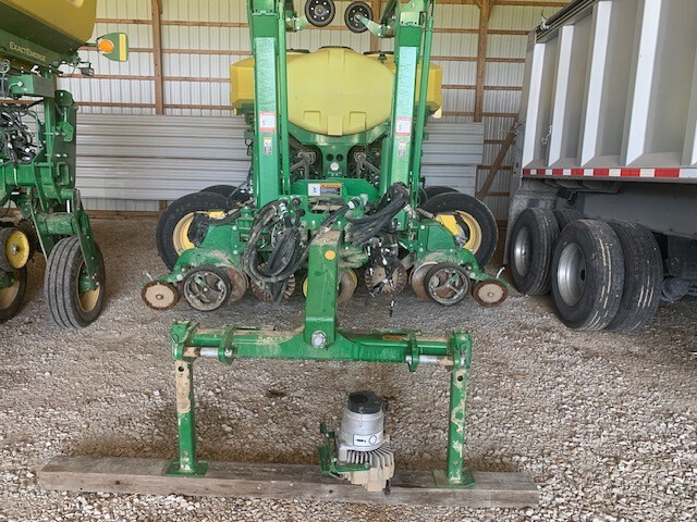 2023 John Deere 1775NT Planter