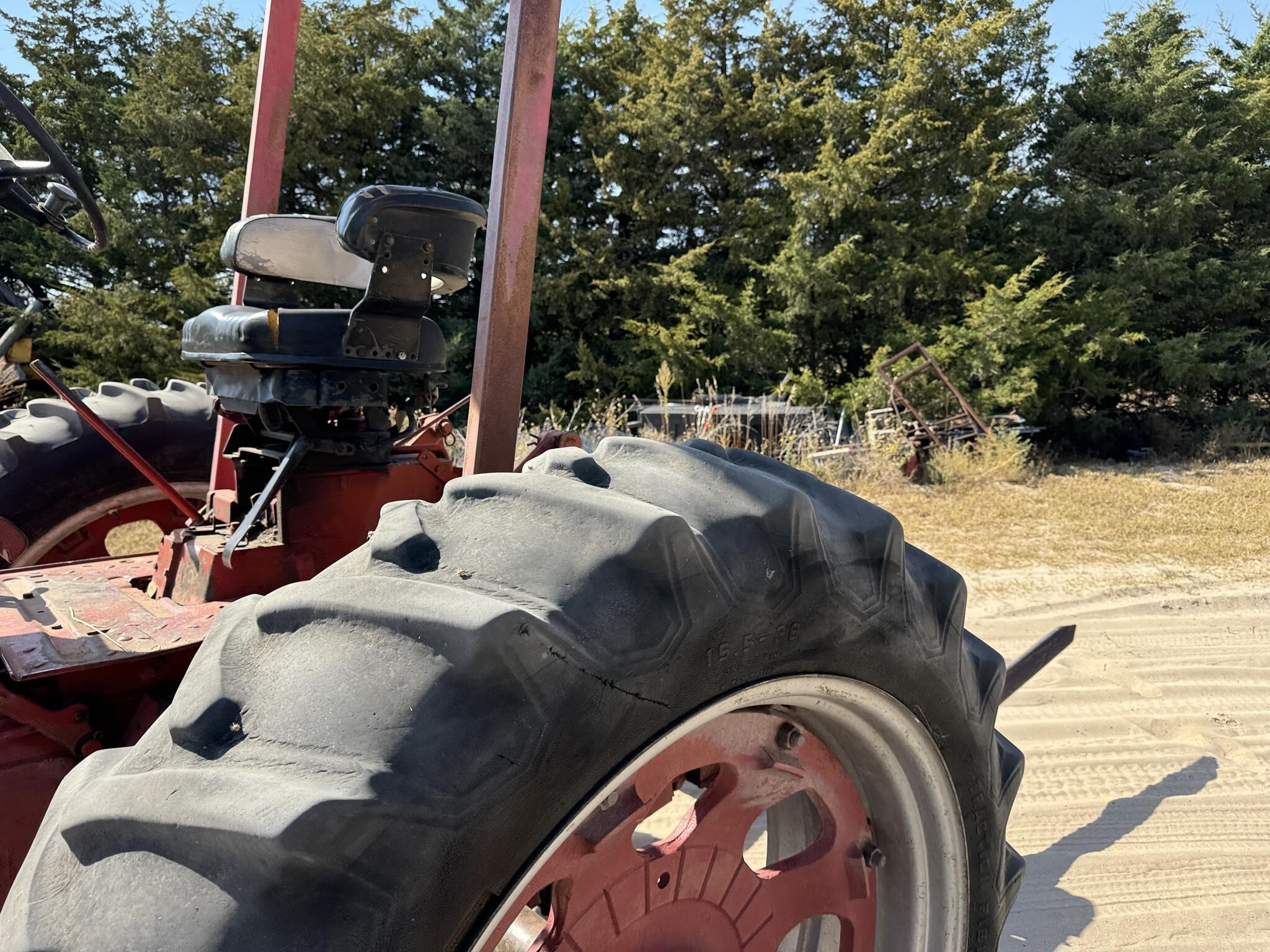 1965 International Harvester 706 Tractor