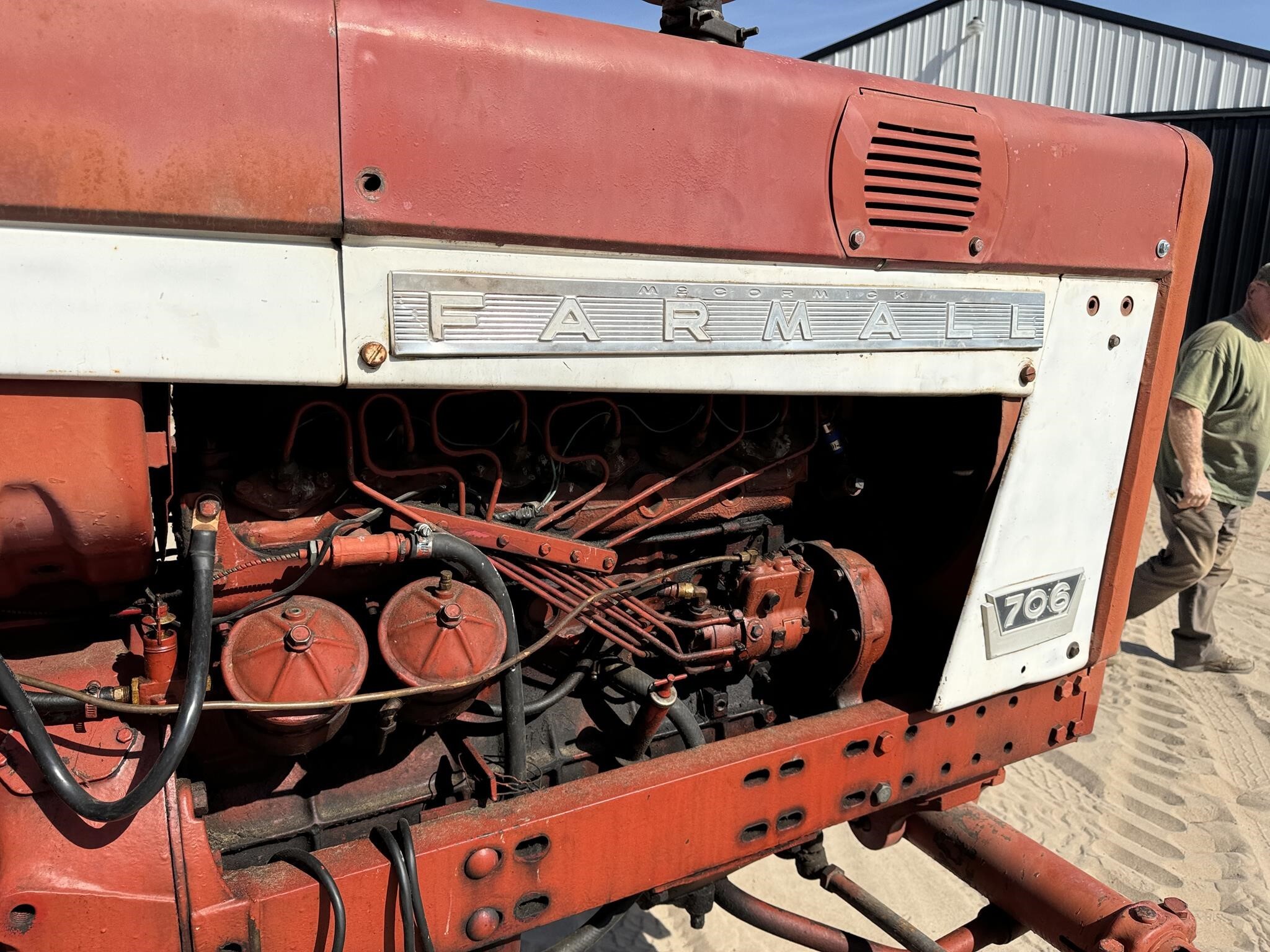 1965 International Harvester 706 Tractor