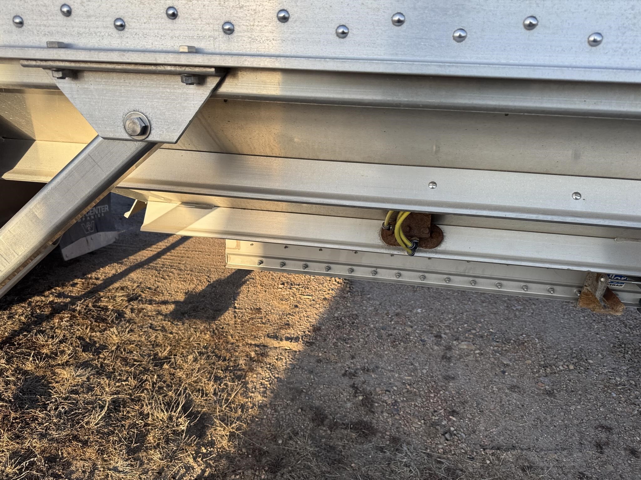 2020 Wilson Commander Grain Trailer