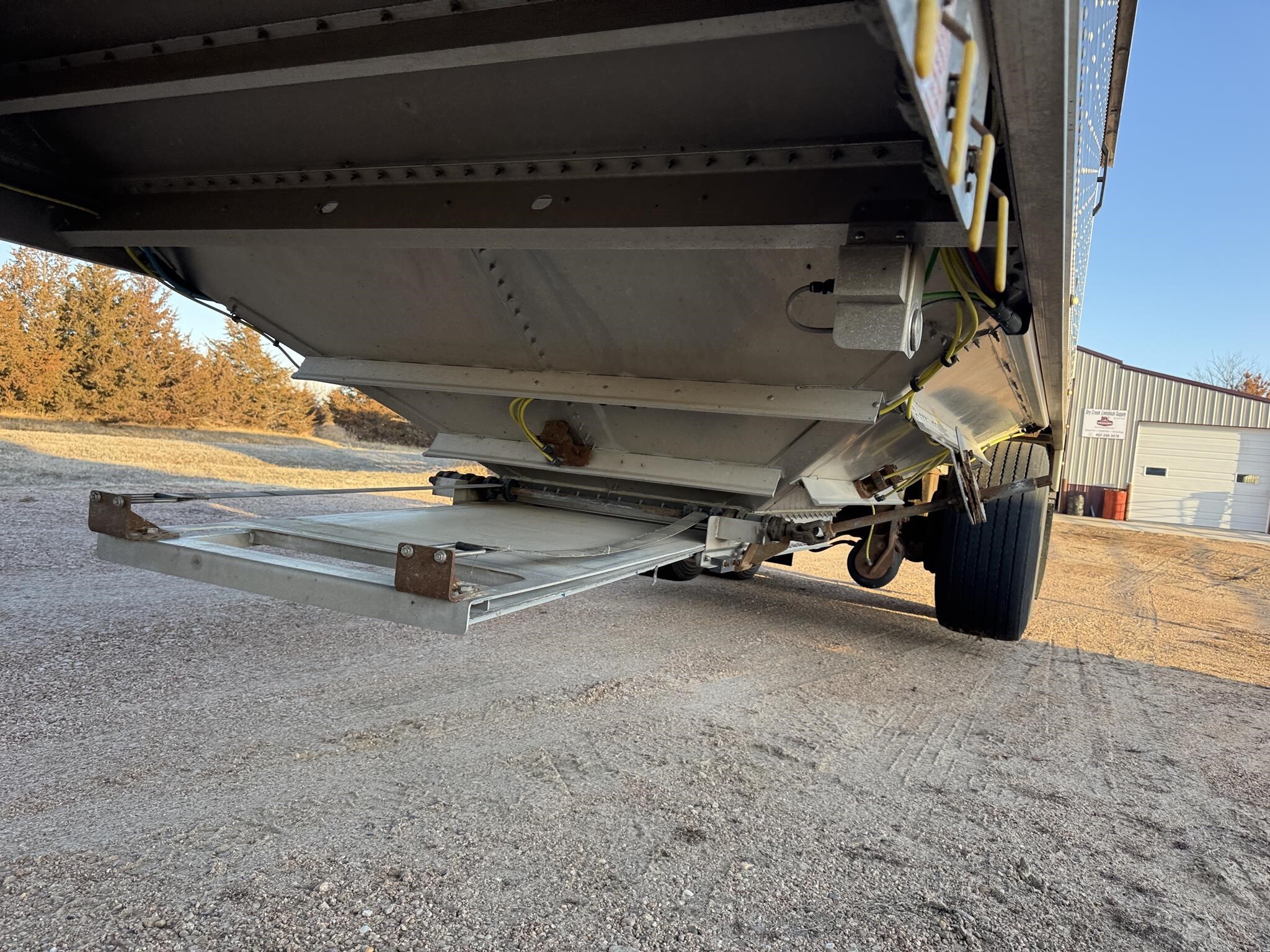 2020 Wilson Commander Grain Trailer