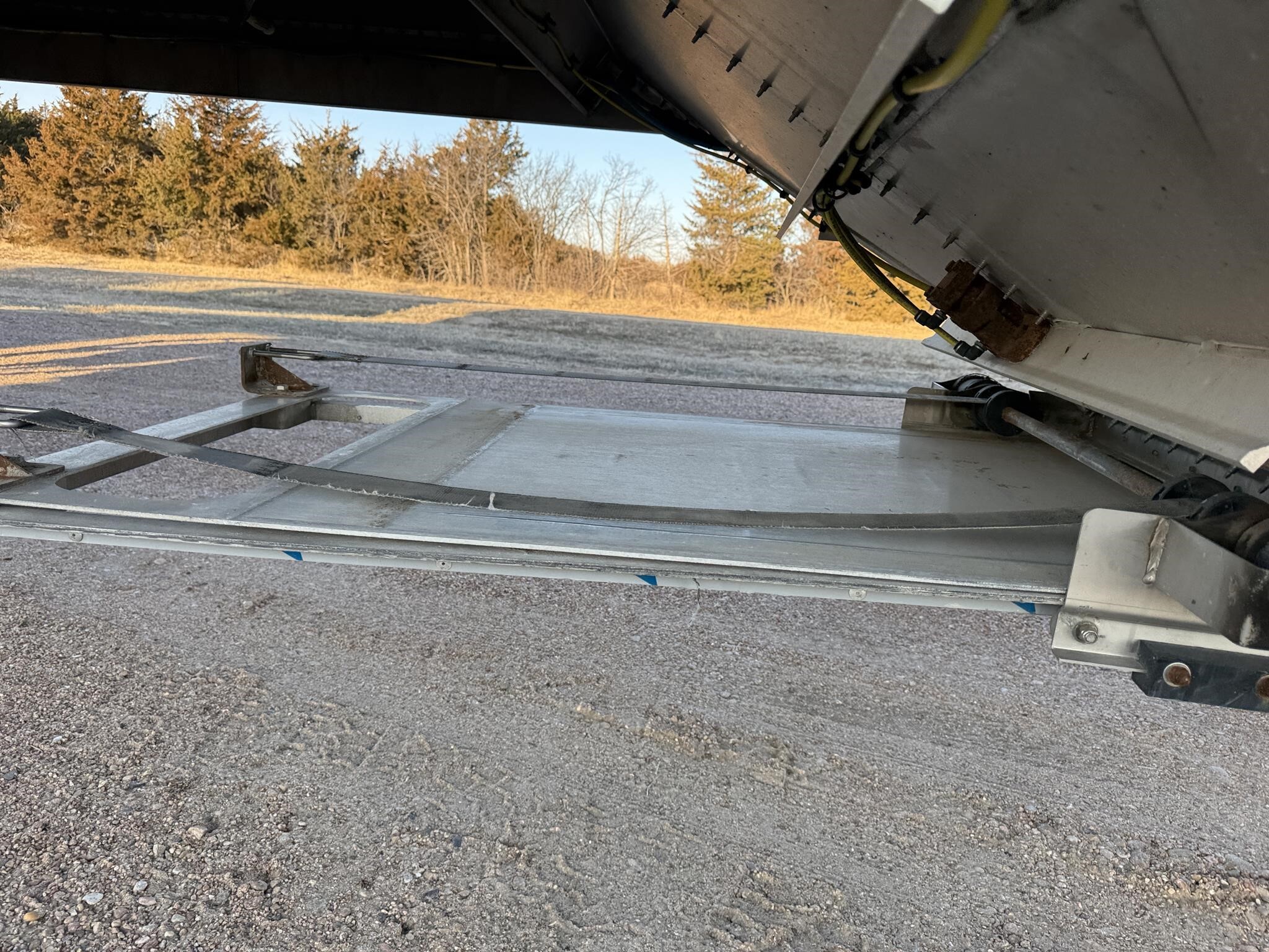2020 Wilson Commander Grain Trailer