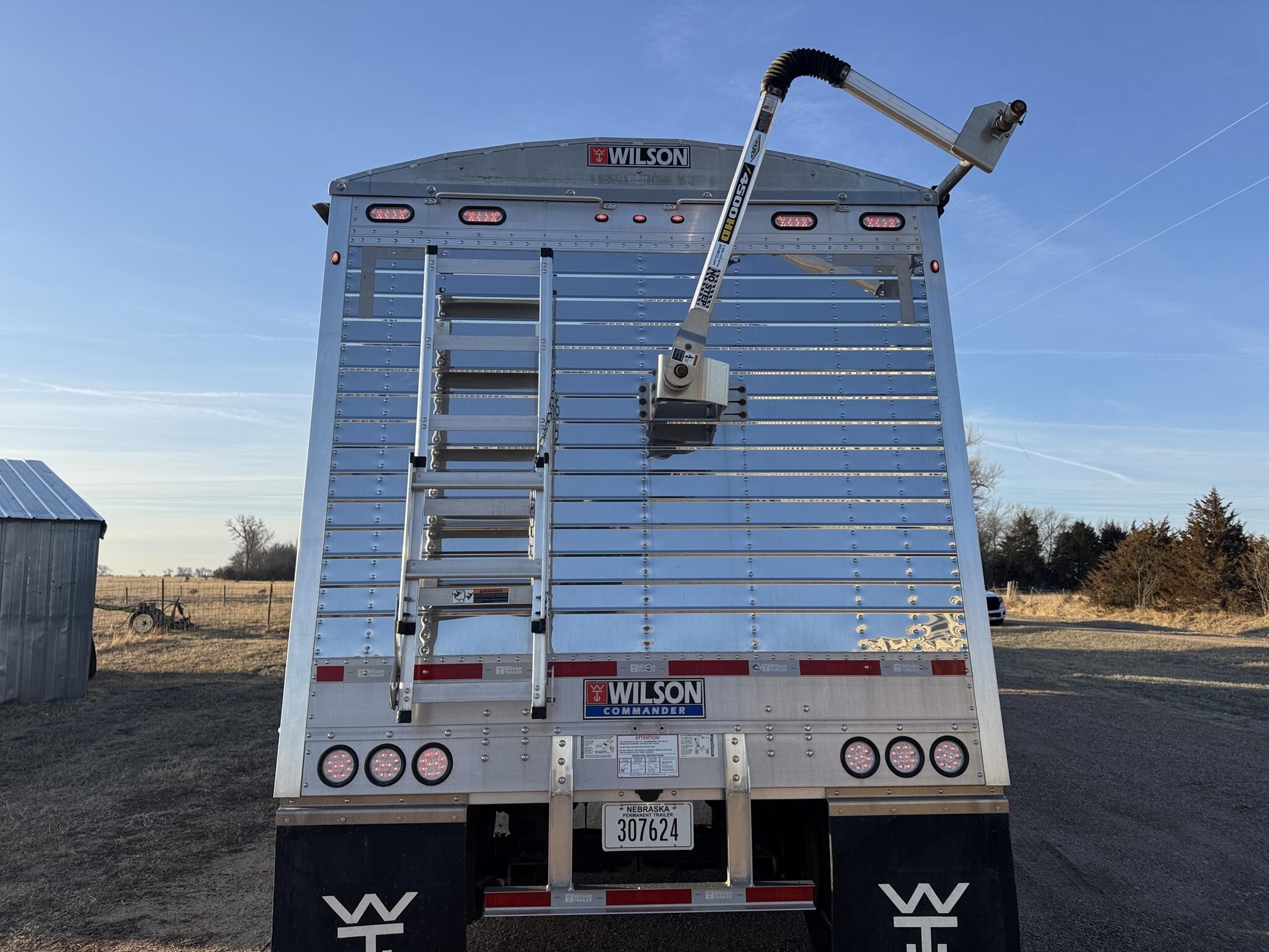 2020 Wilson Commander Grain Trailer