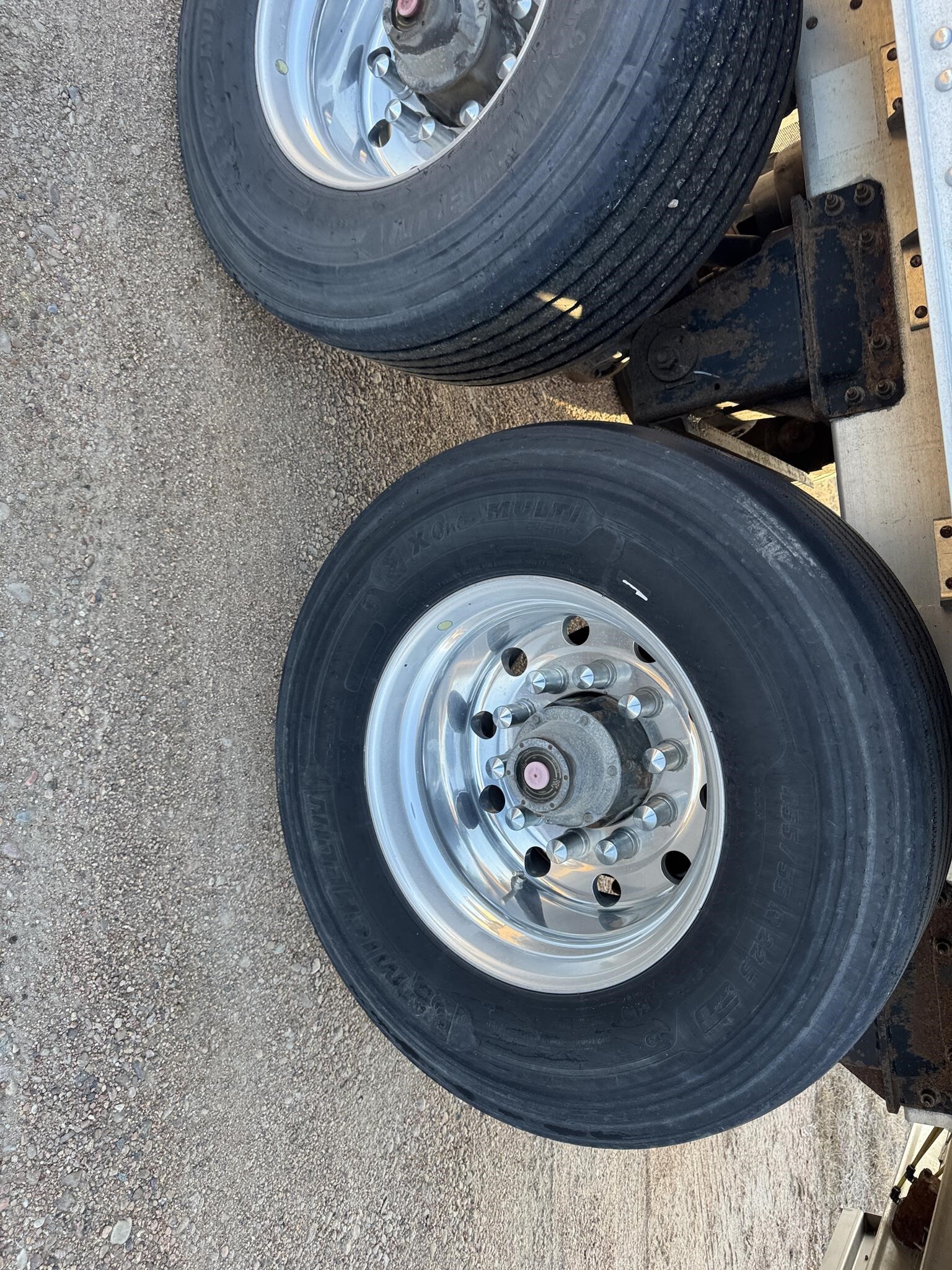 2020 Wilson Commander Grain Trailer