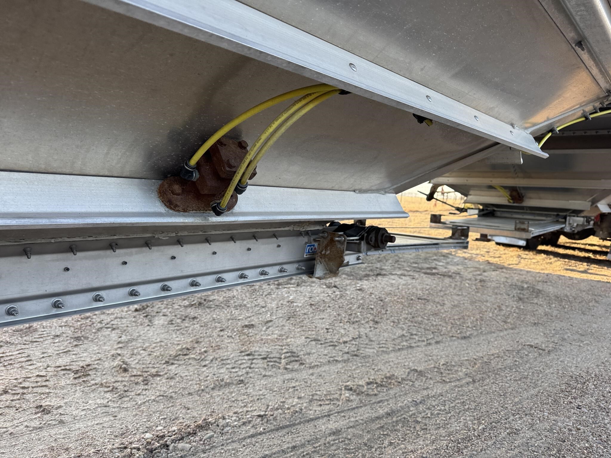 2020 Wilson Commander Grain Trailer