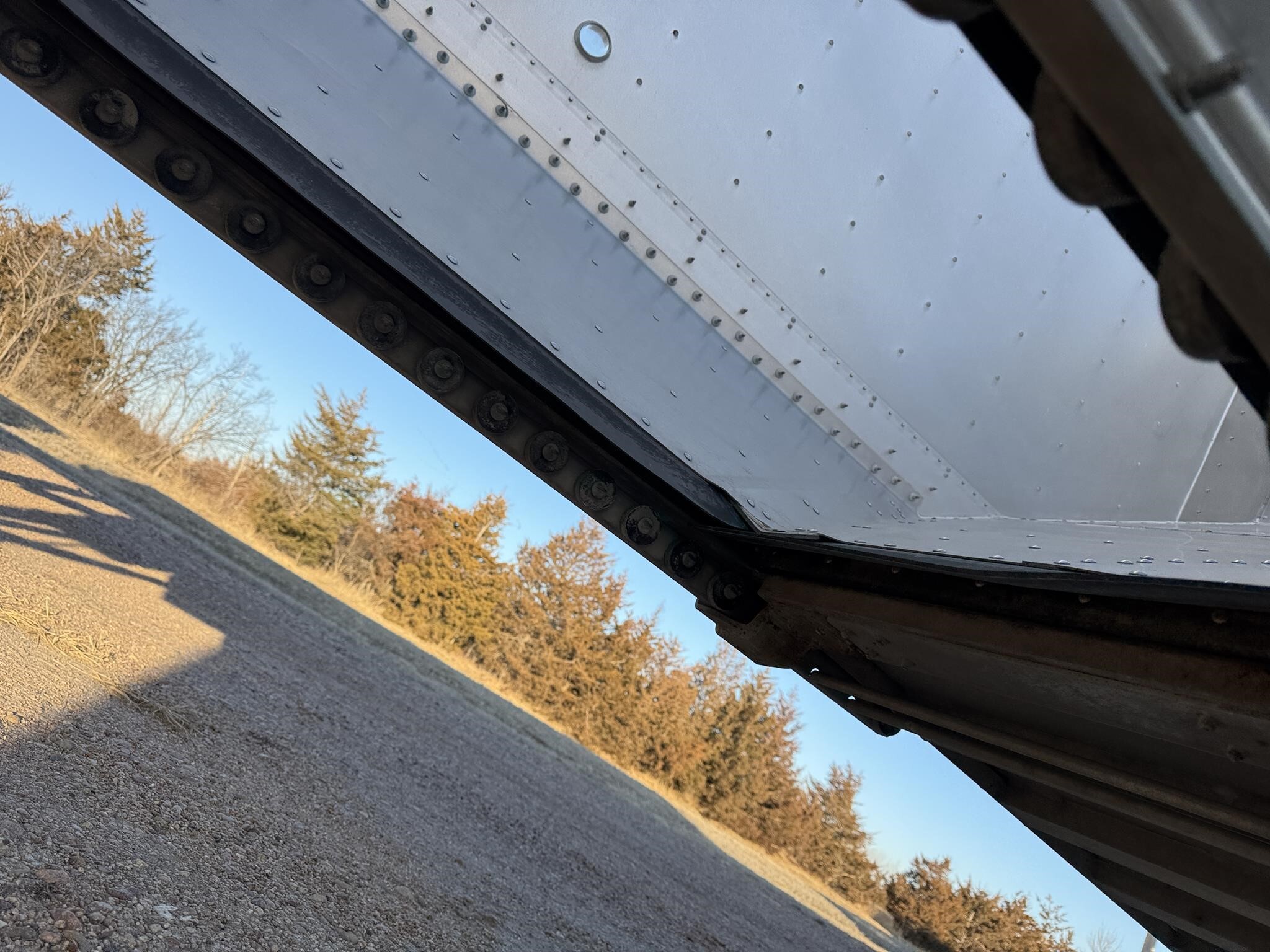 2020 Wilson Commander Grain Trailer