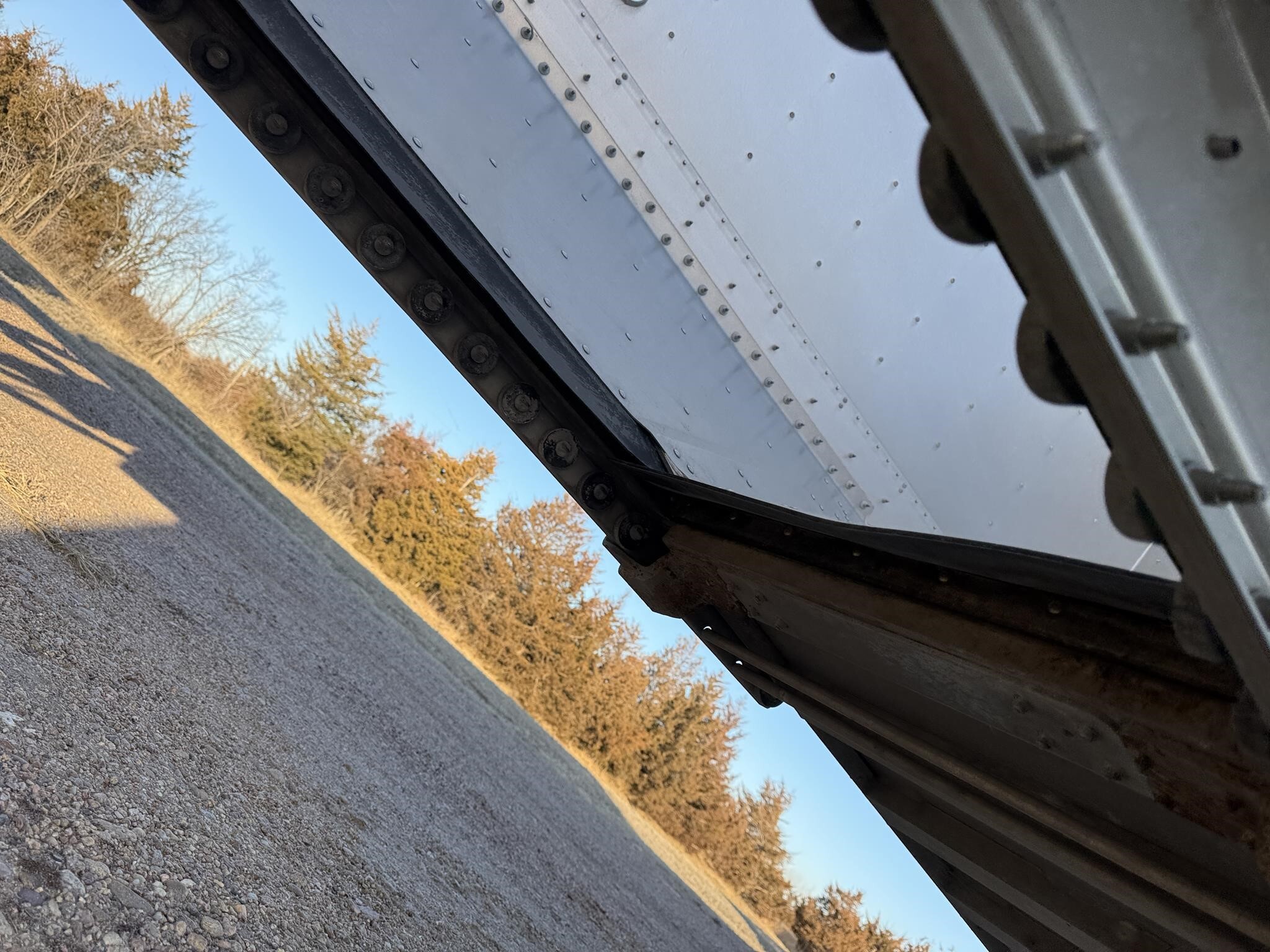 2020 Wilson Commander Grain Trailer