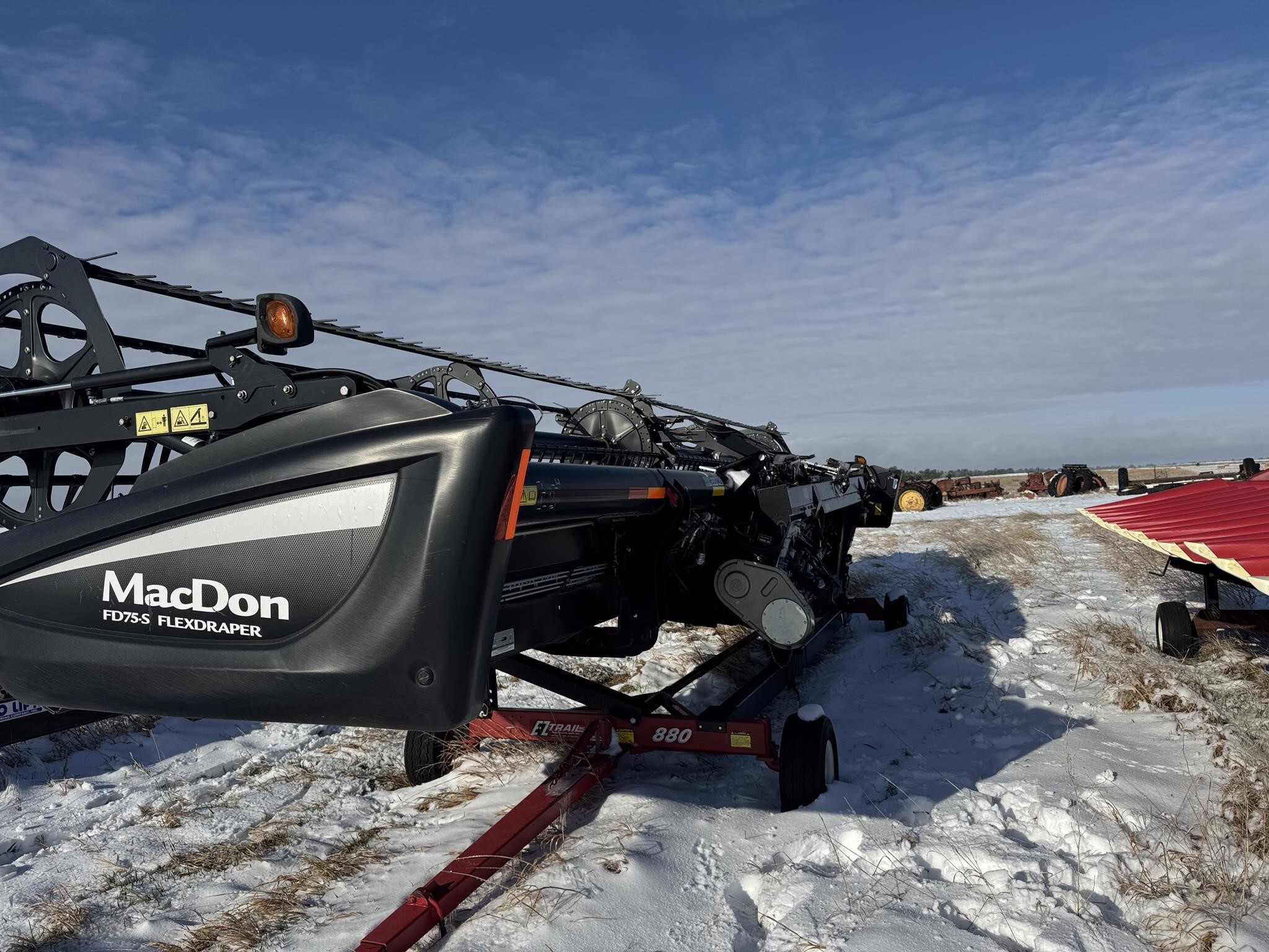2014 MacDon FD75 Platform