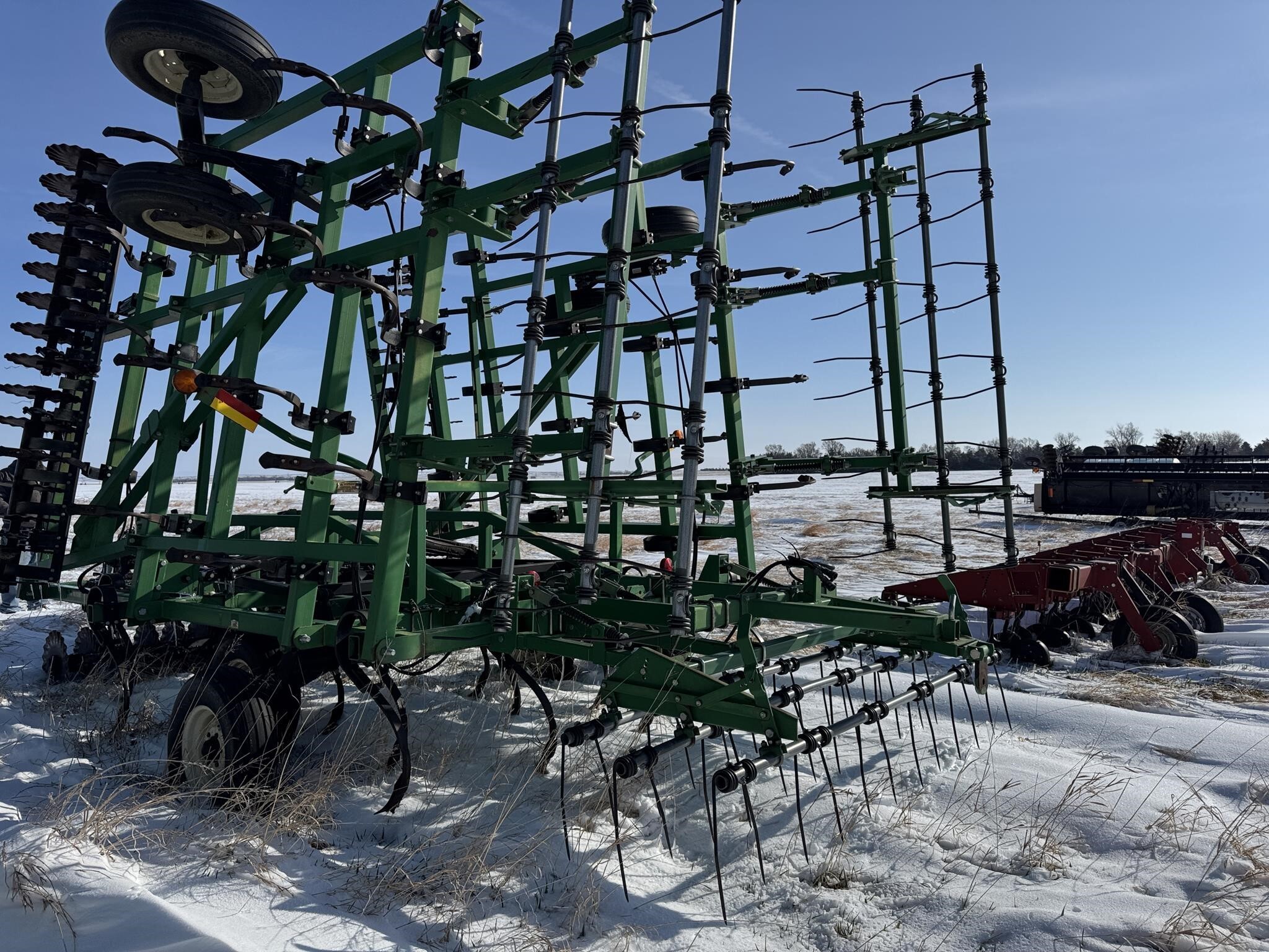  Great Plains 6328 Field Cultivator