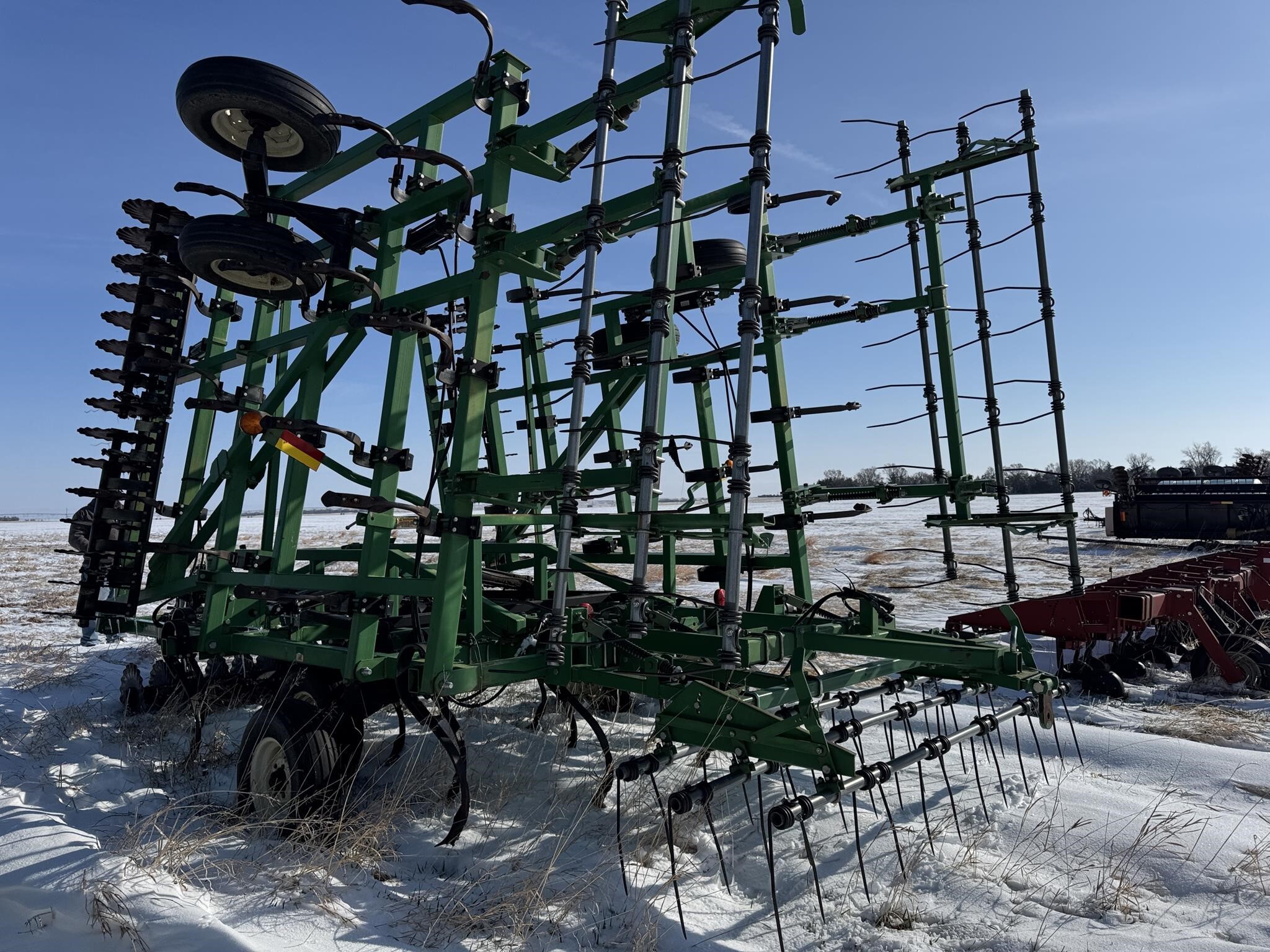 Great Plains 6328 Field Cultivator