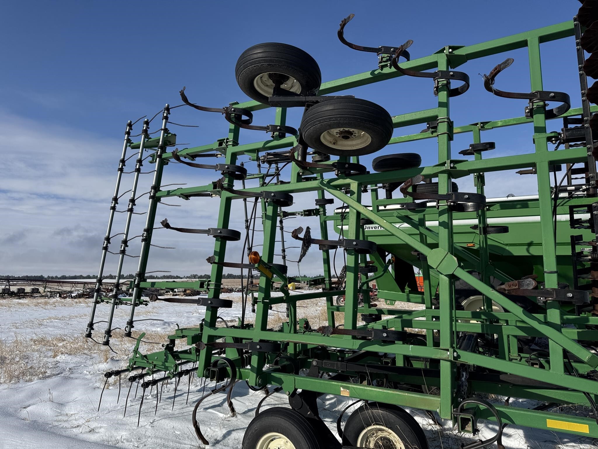  Great Plains 6328 Field Cultivator