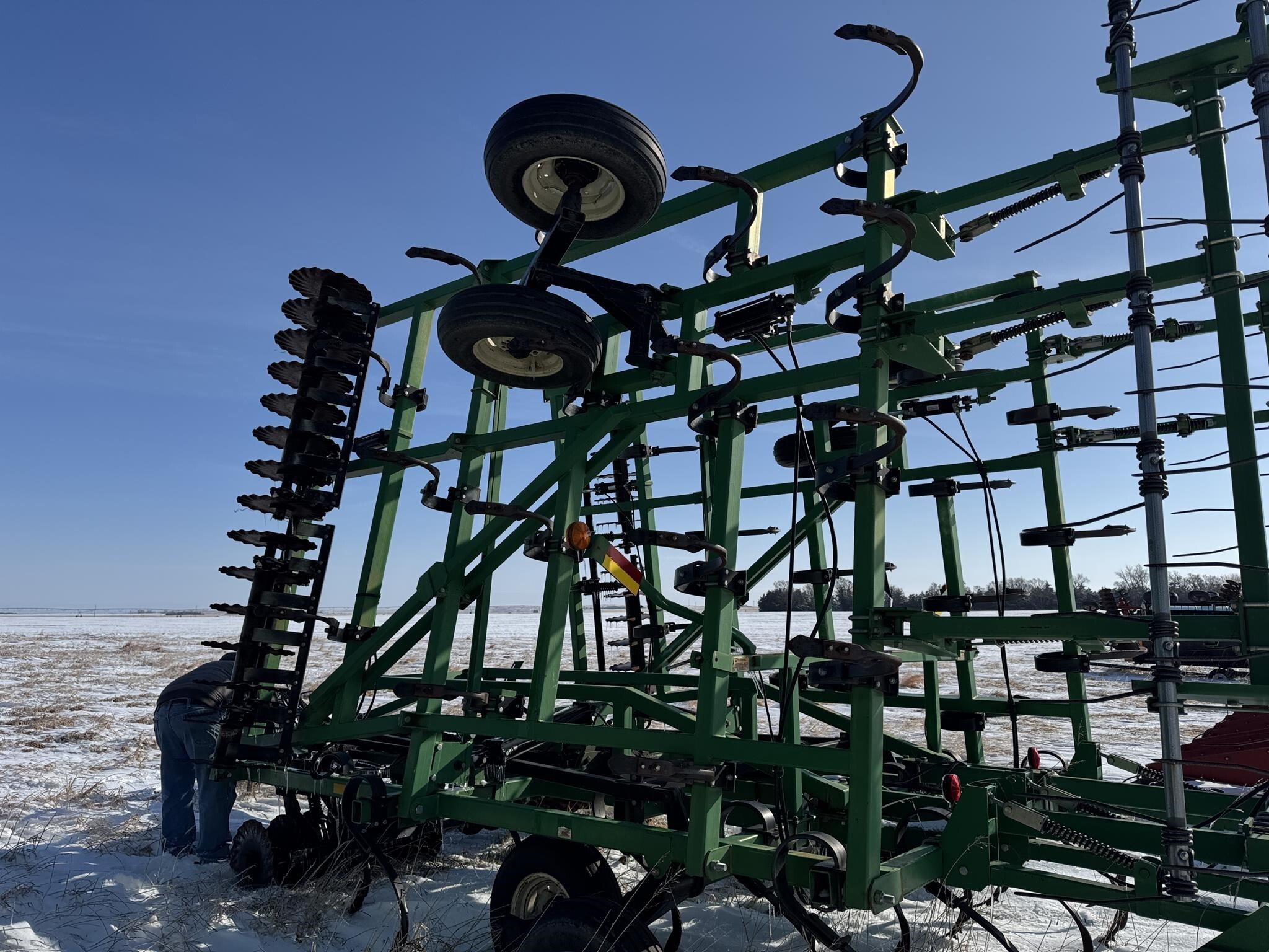  Great Plains 6328 Field Cultivator