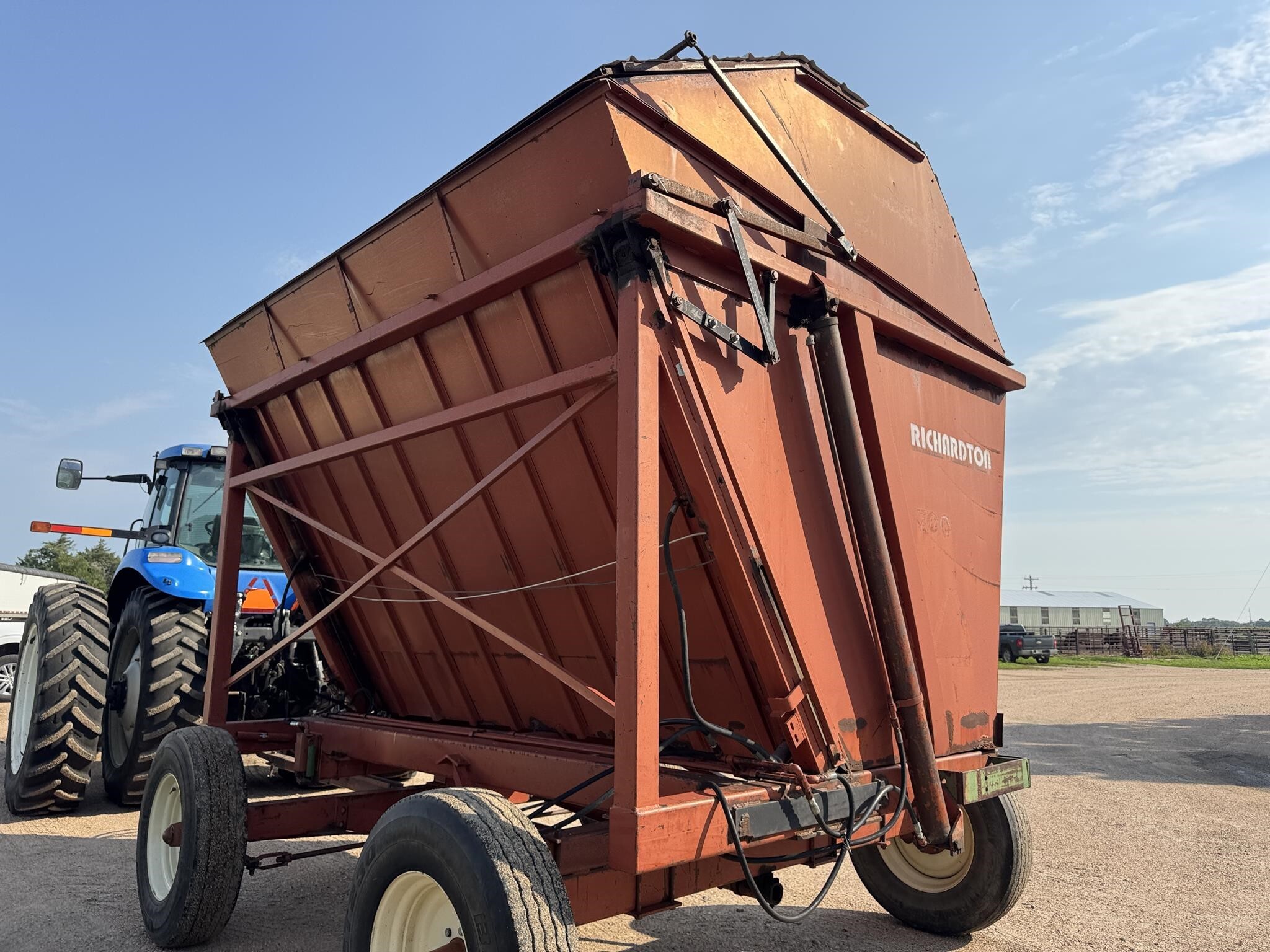  Richardton 700 Forage Wagon