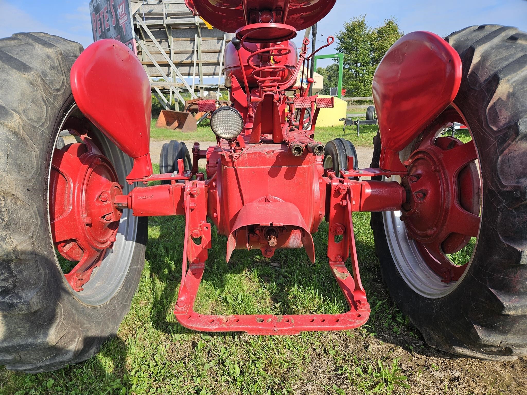 1953 International Super M Tractor