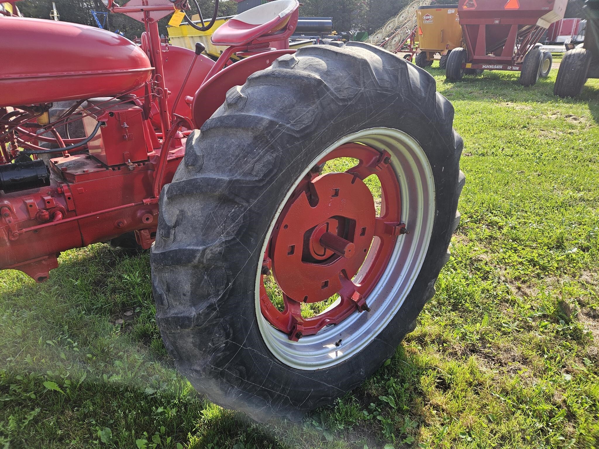 1953 International Super M Tractor