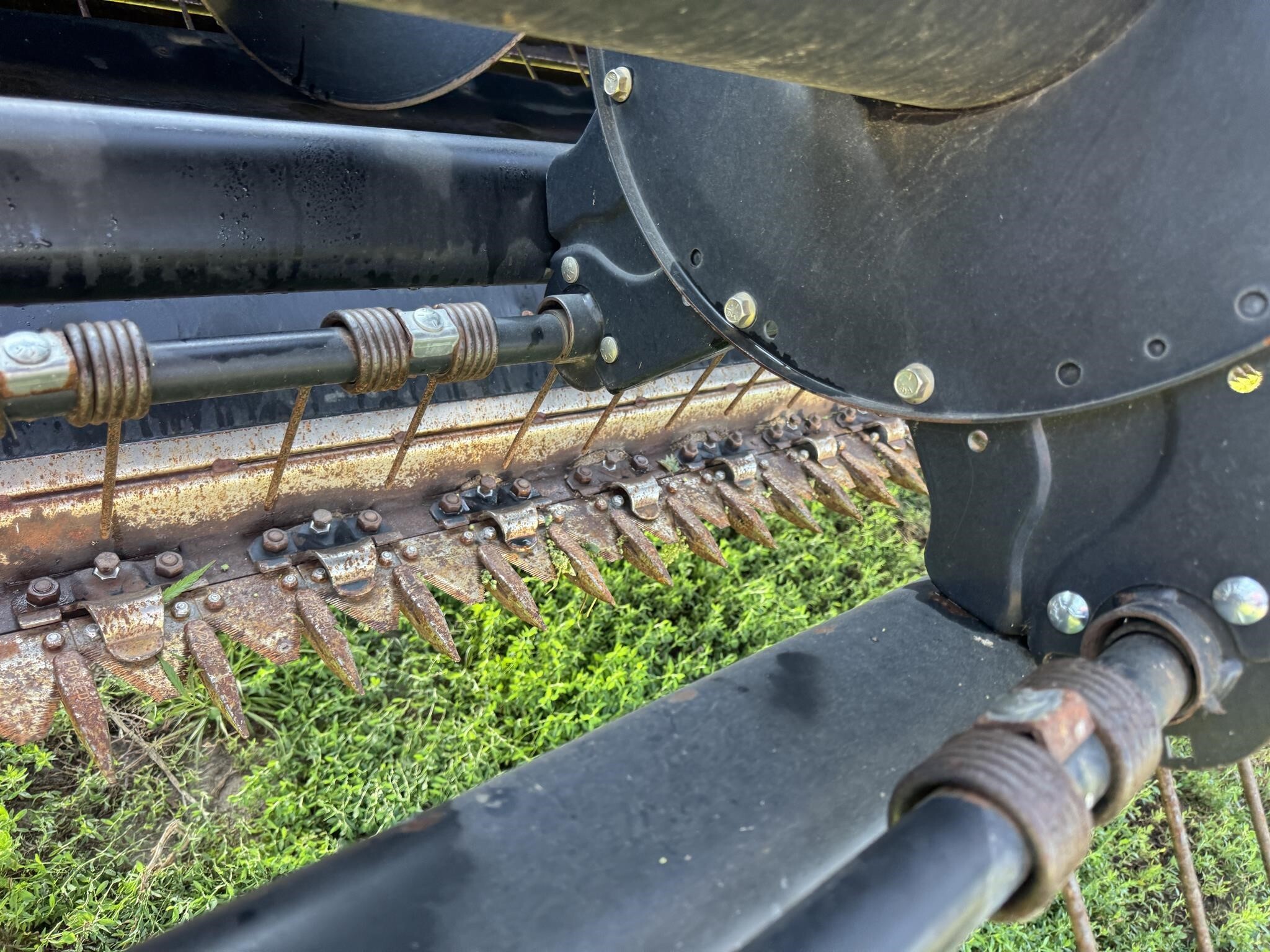 2010 MacDon A30-D Mower Conditioner