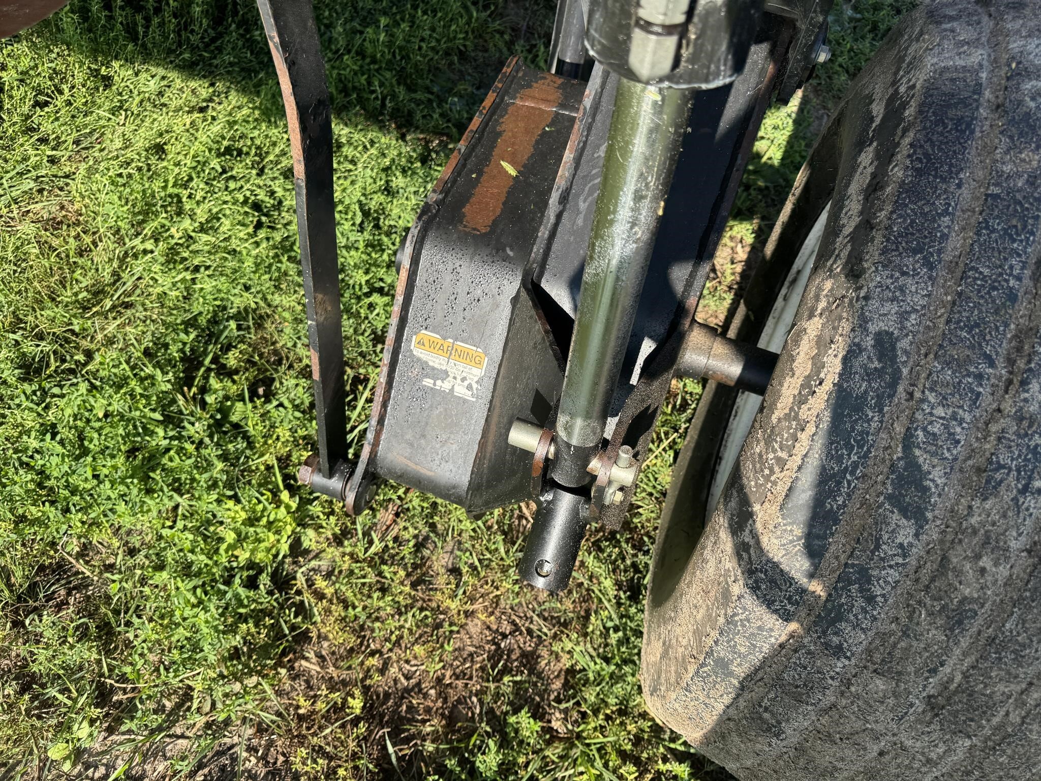2010 MacDon A30-D Mower Conditioner