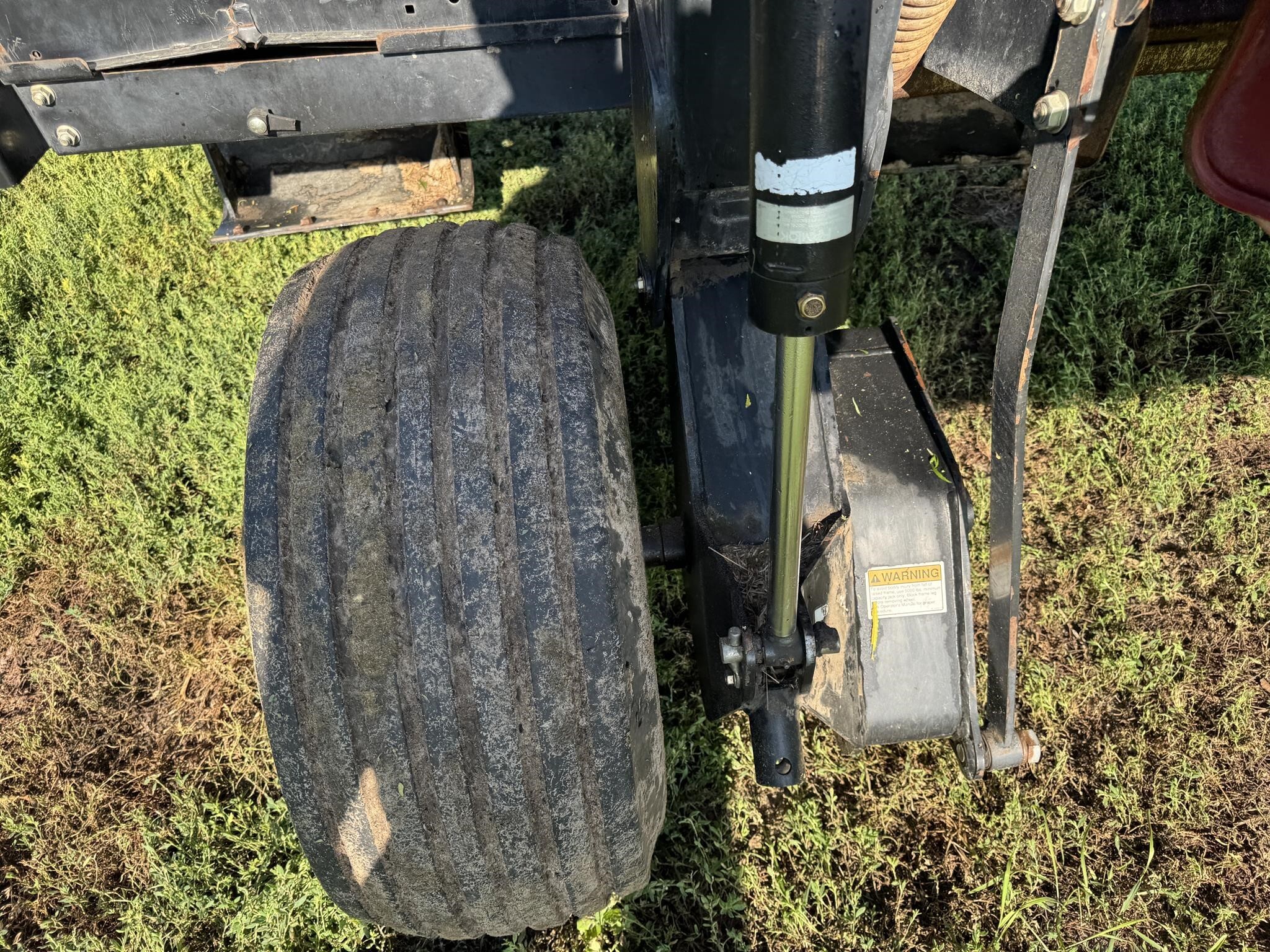 2010 MacDon A30-D Mower Conditioner