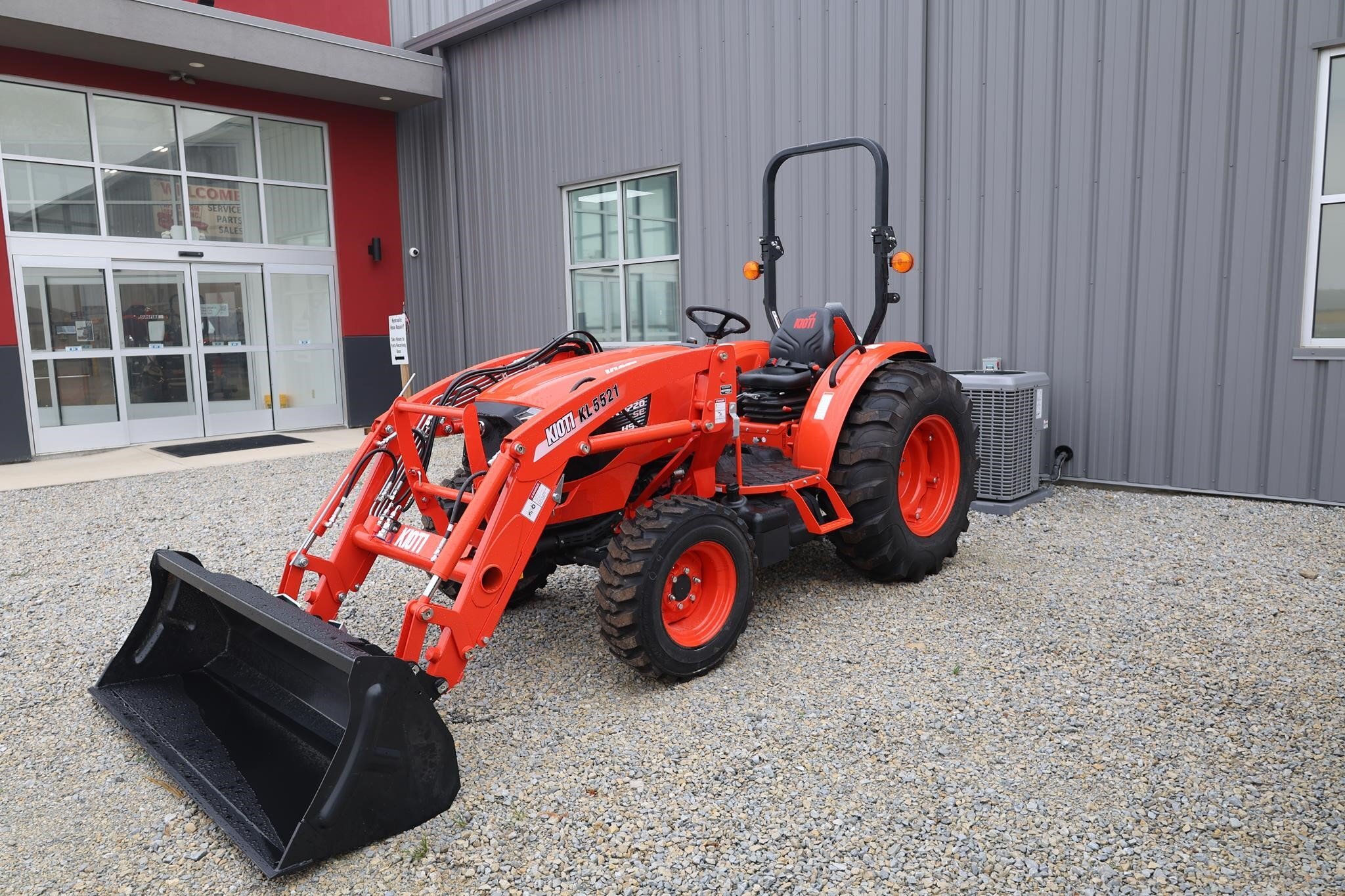 2025 Kioti DK4720SEH Tractor