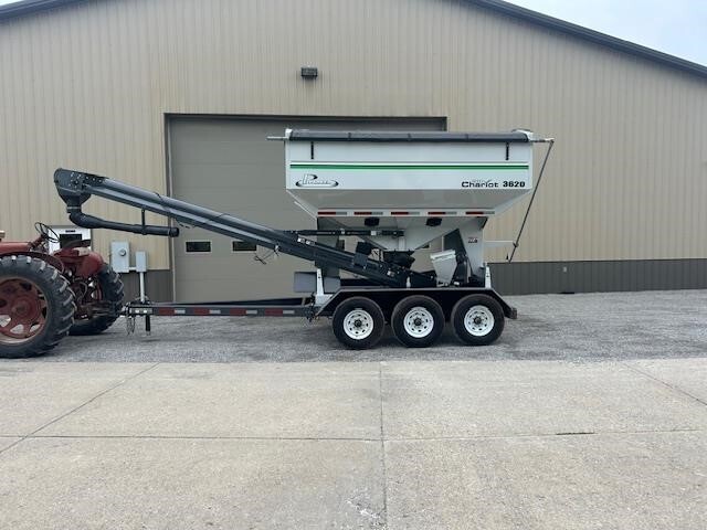 2024 Parker 3620 Seed Tender