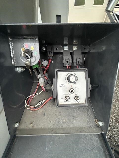 2024 Parker 3620 Seed Tender