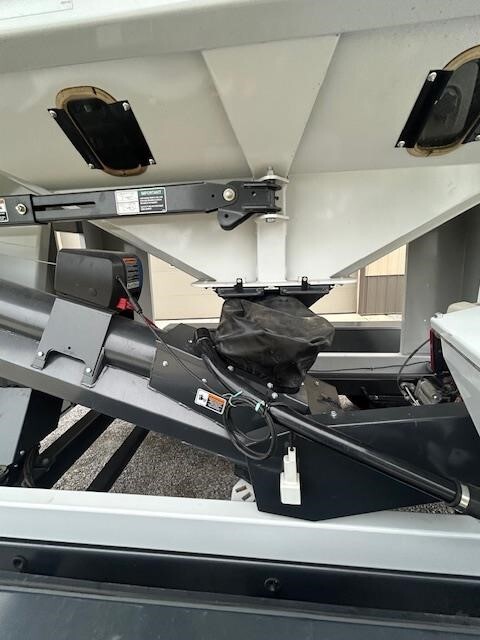 2024 Parker 3620 Seed Tender