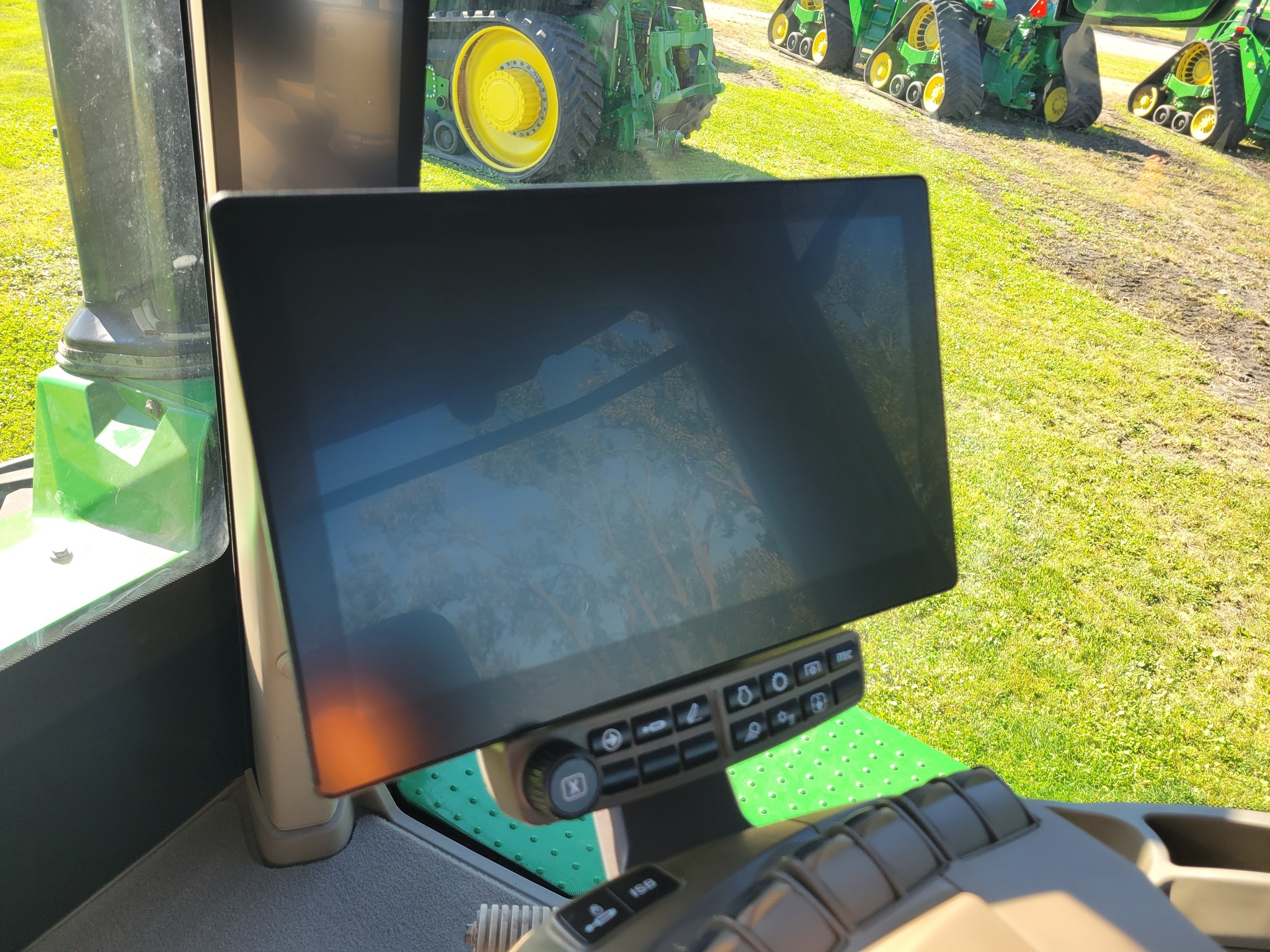 2024 John Deere 9R 640 Tractor