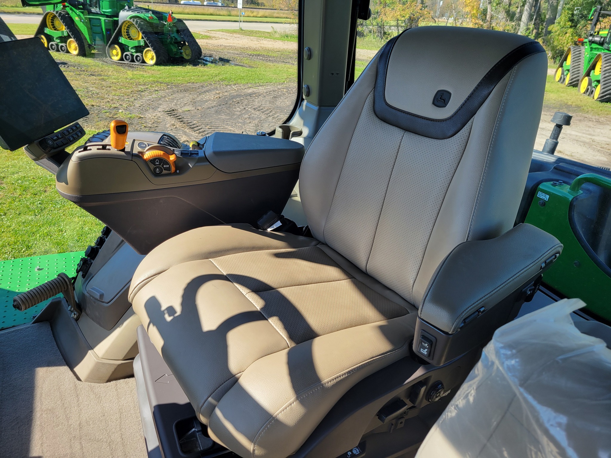 2024 John Deere 9R 640 Tractor